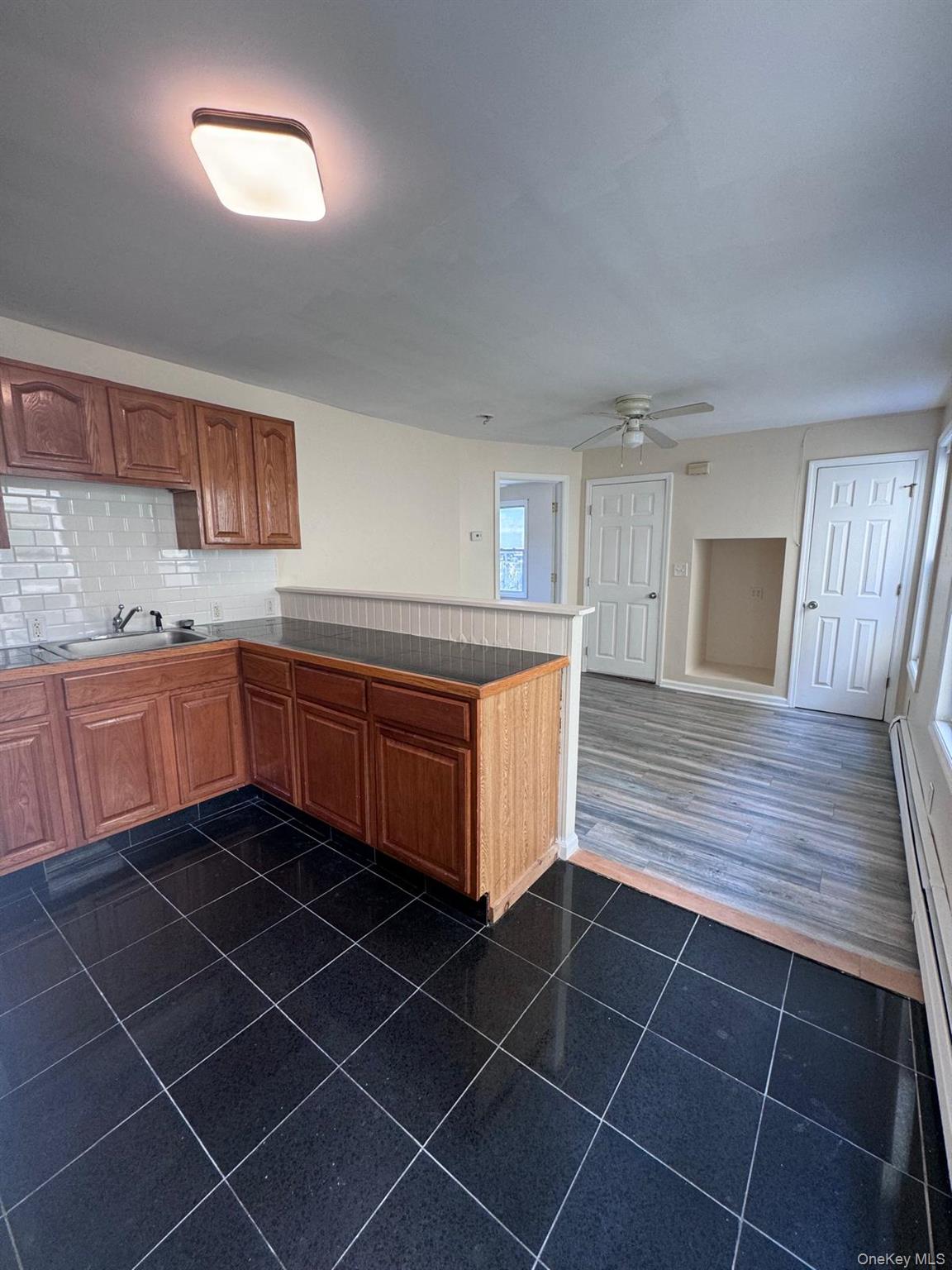 #9 photo, 77 Cottage Street, Poughkeepsie , NY 12601