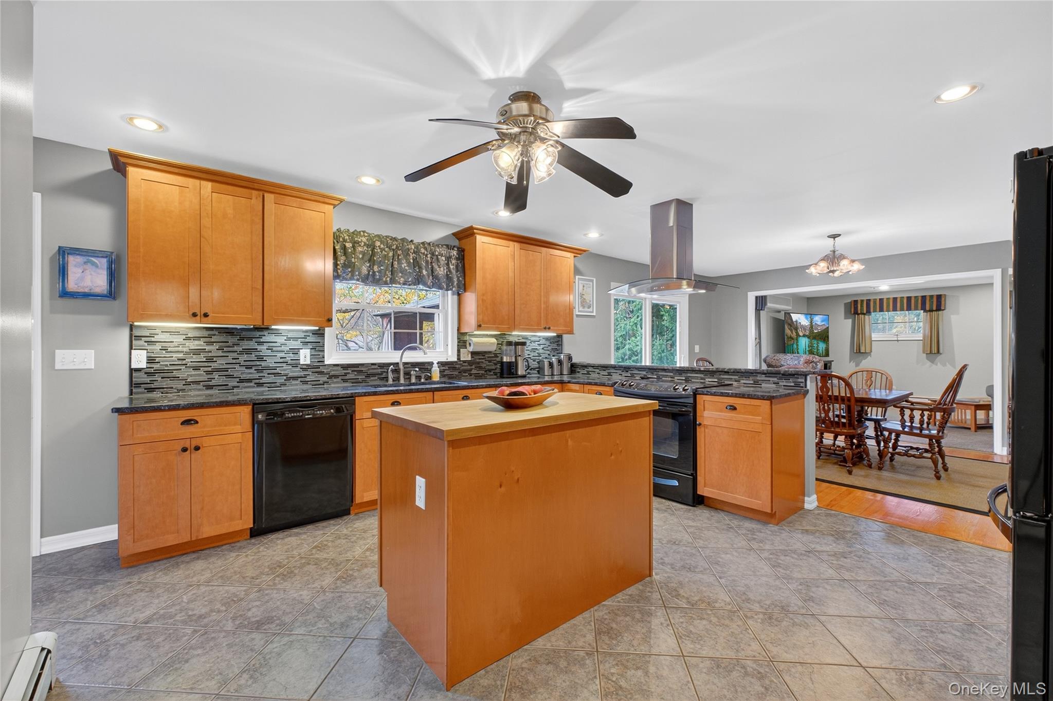 #17 photo, 69 Round Hill Road, Poughkeepsie , NY 12603