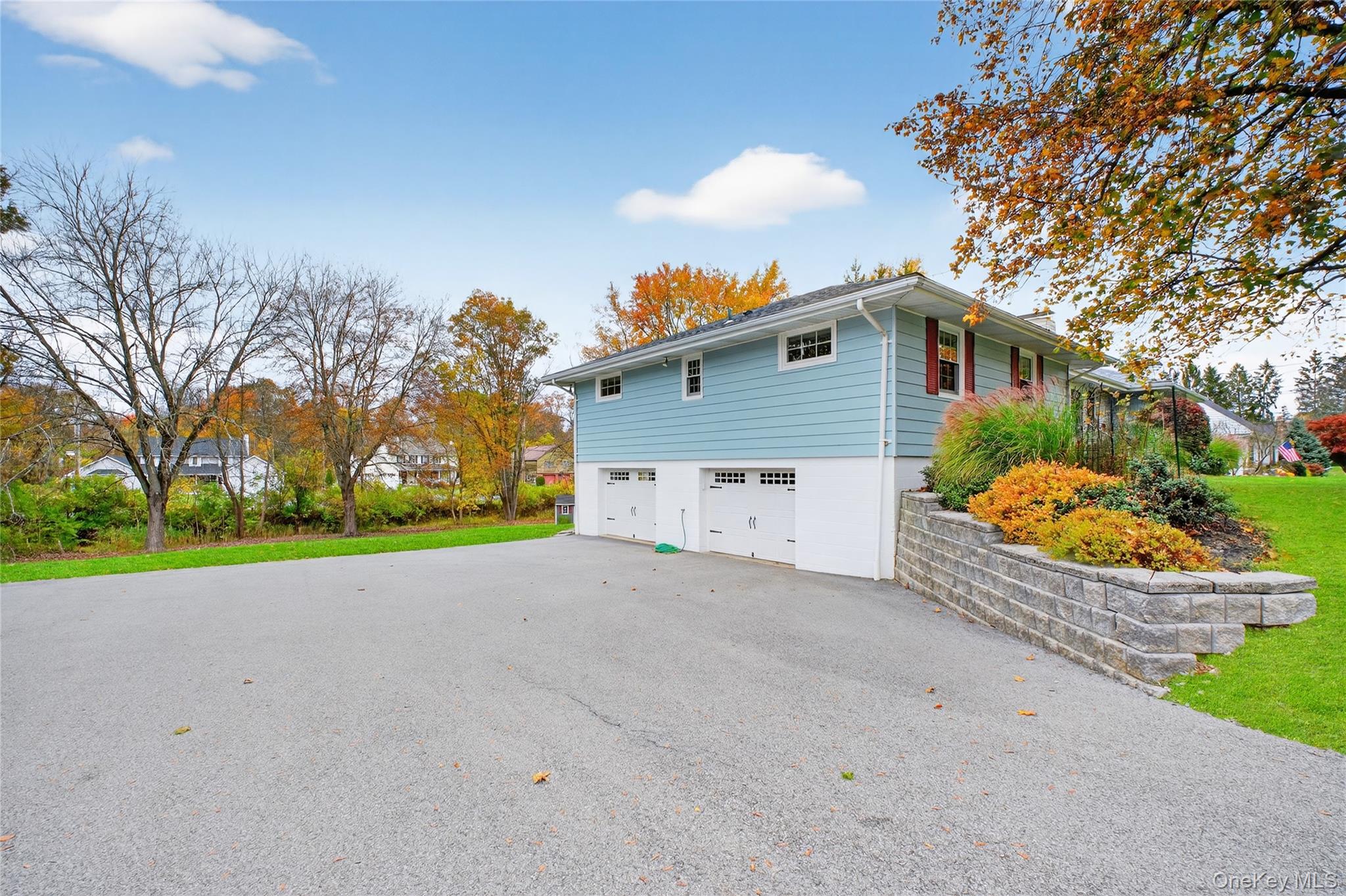 #4 photo, 69 Round Hill Road, Poughkeepsie , NY 12603