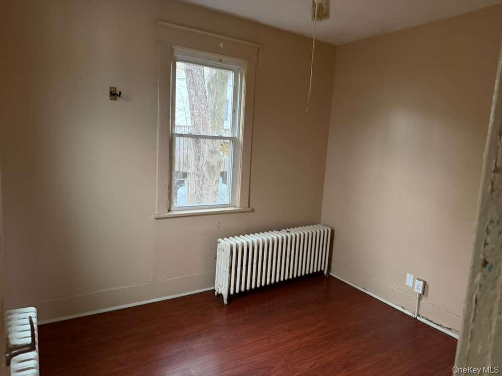 #8 photo, 12 Broadway, Woodridge , NY 12789