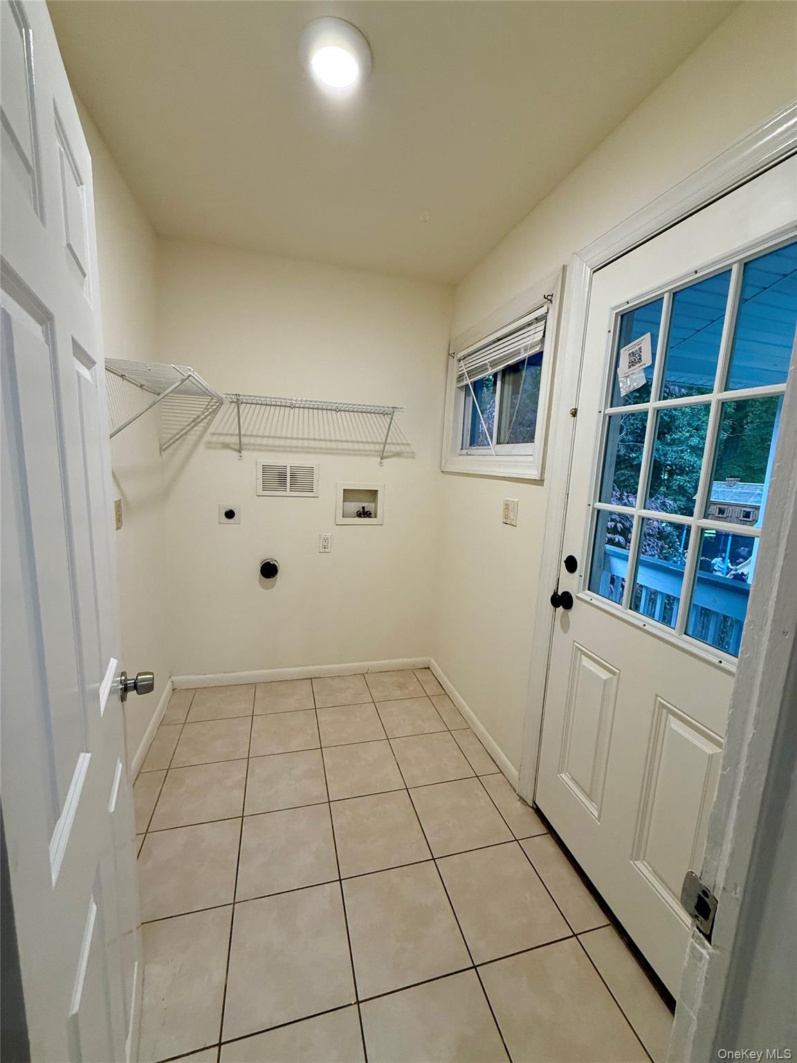 #9 photo, 80 TELLER Avenue, Beacon , NY 12508