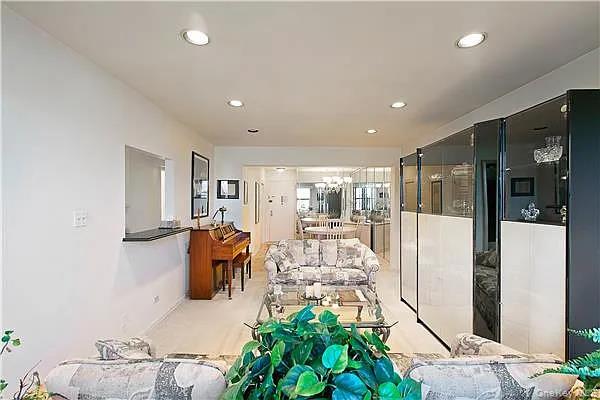 #2 photo, 8035 Springfield Boulevard, クイーンズ区 Queens Village North , NY 11427