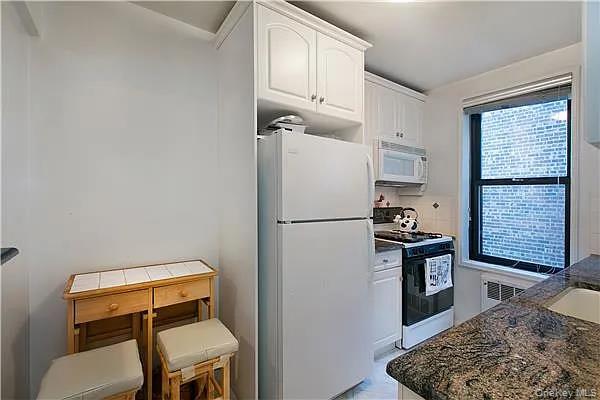 #6 photo, 8035 Springfield Boulevard, クイーンズ区 Queens Village North , NY 11427