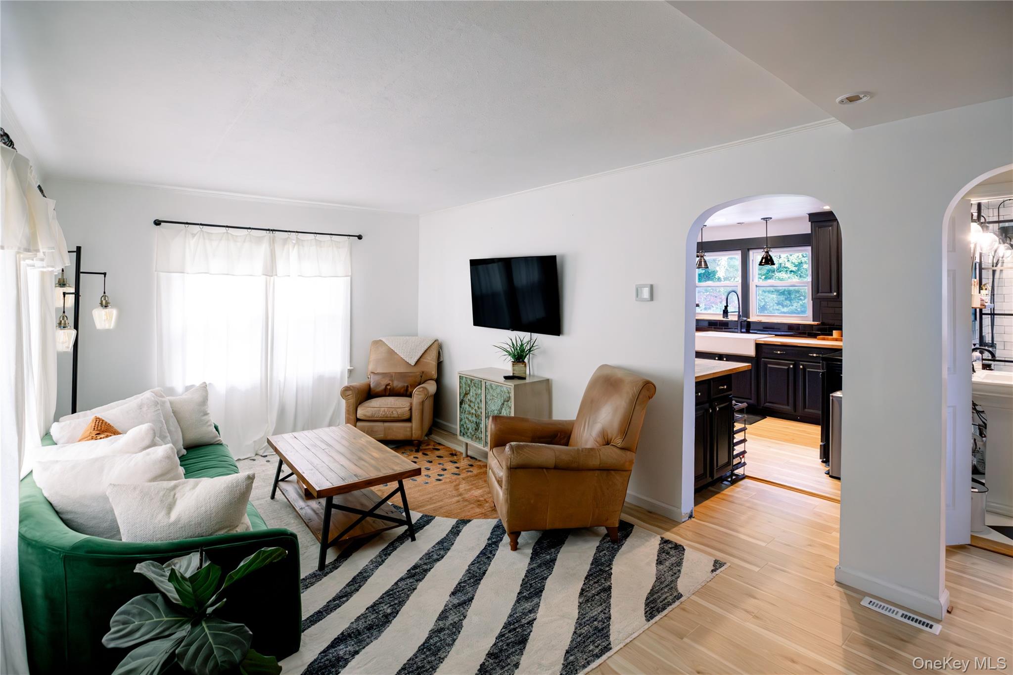 #8 photo, 15 E Dogwood Drive, Poughkeepsie , NY 12601