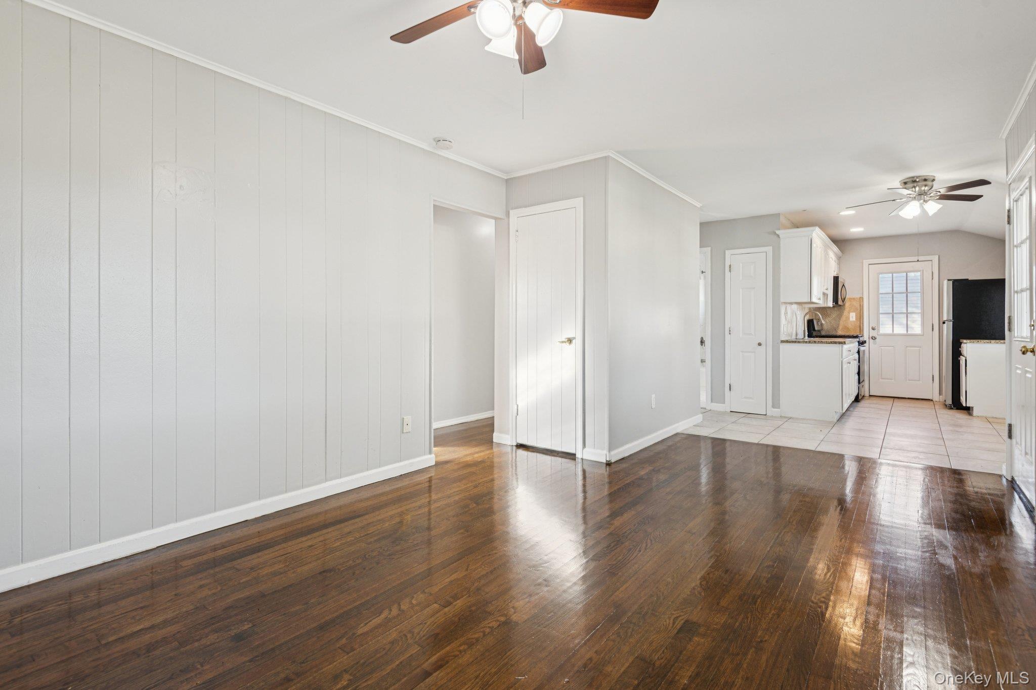 #6 photo, 70 Heyward Street, サフォーク郡 Brentwood , NY 11717