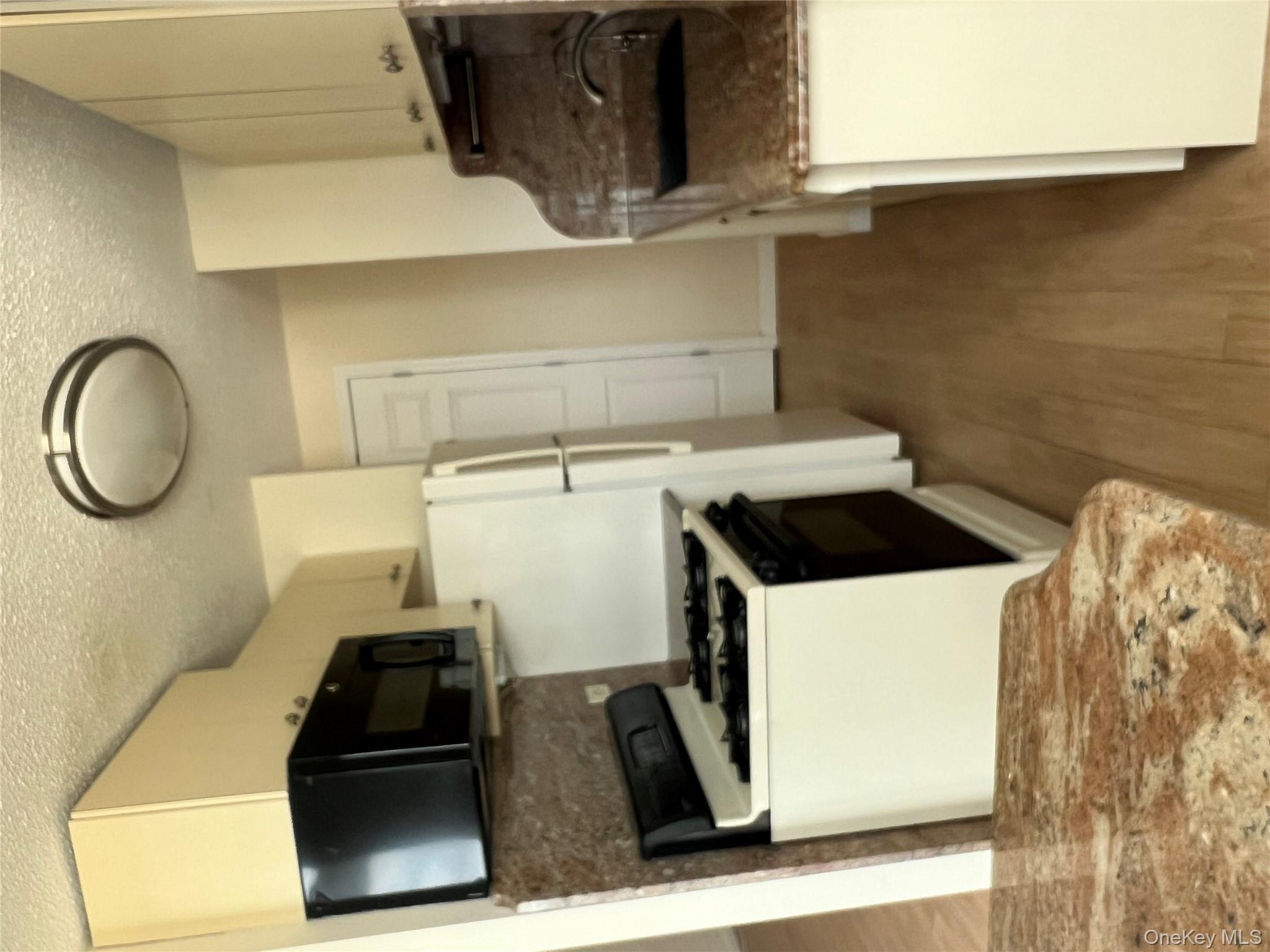 #9 photo, 2 Bay Club Drive, クイーンズ区 Bayside , NY 11360