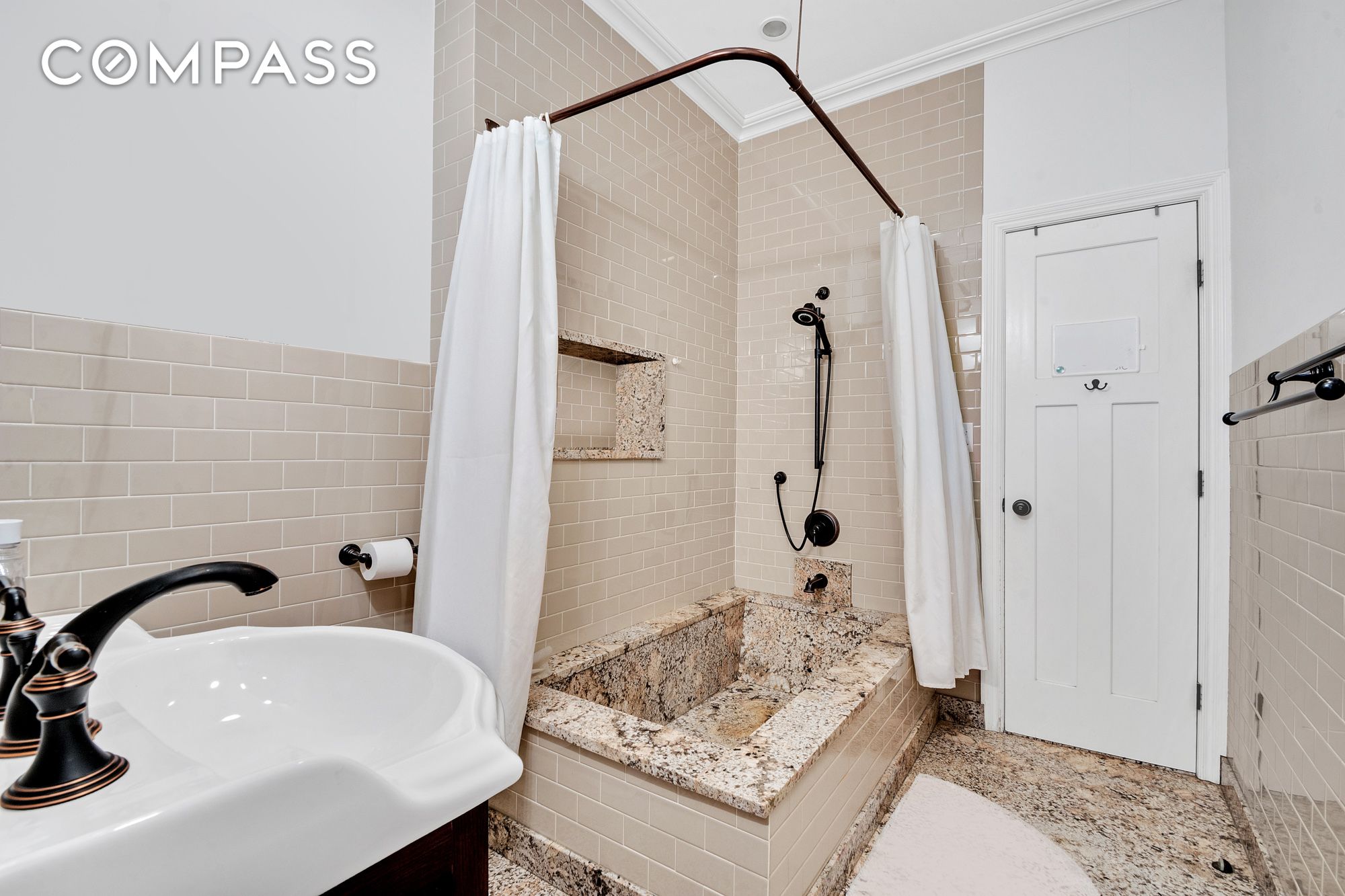 #11 photo, 10 Carroll Street, Columbia Street Waterfront , NY 11231