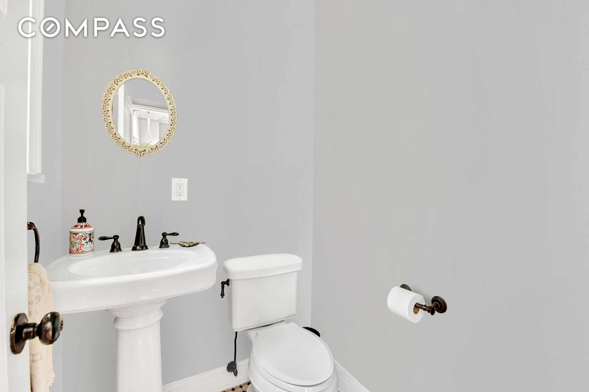 #7 photo, 10 Carroll Street, Columbia Street Waterfront , NY 11231