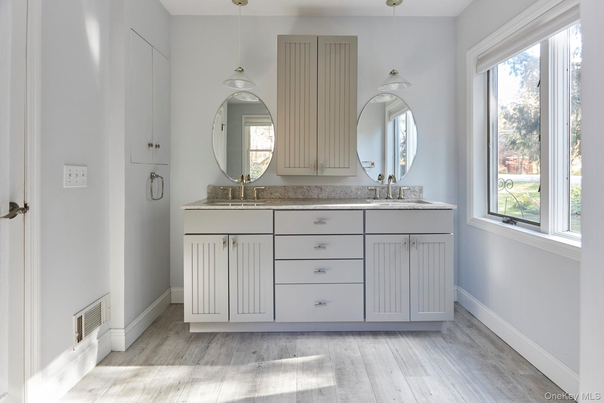 #11 photo, 2467 Salt Point Turnpike, Clinton Corners , NY 12514