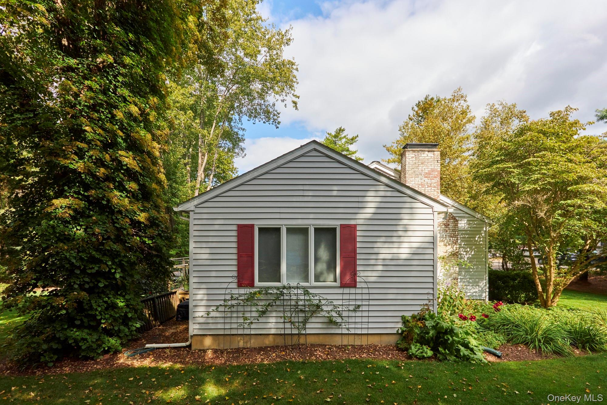 #20 photo, 2467 Salt Point Turnpike, Clinton Corners , NY 12514