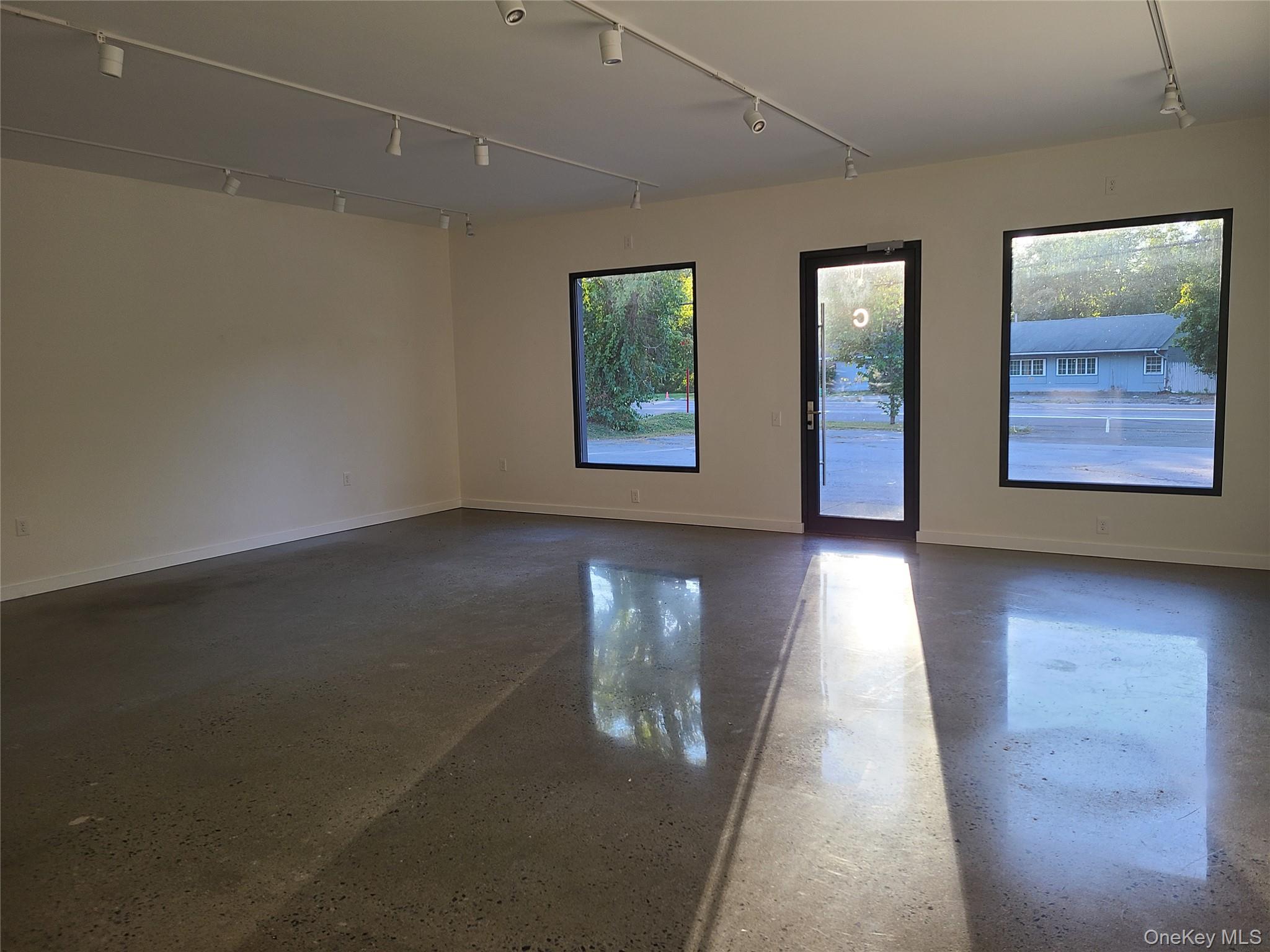 #5 photo, 1636 Route 9G, Hyde Park , NY 12538