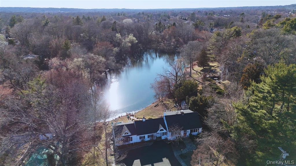 #1 photo, 375 Lenox Road, サフォーク郡 Huntington Station , NY 11746