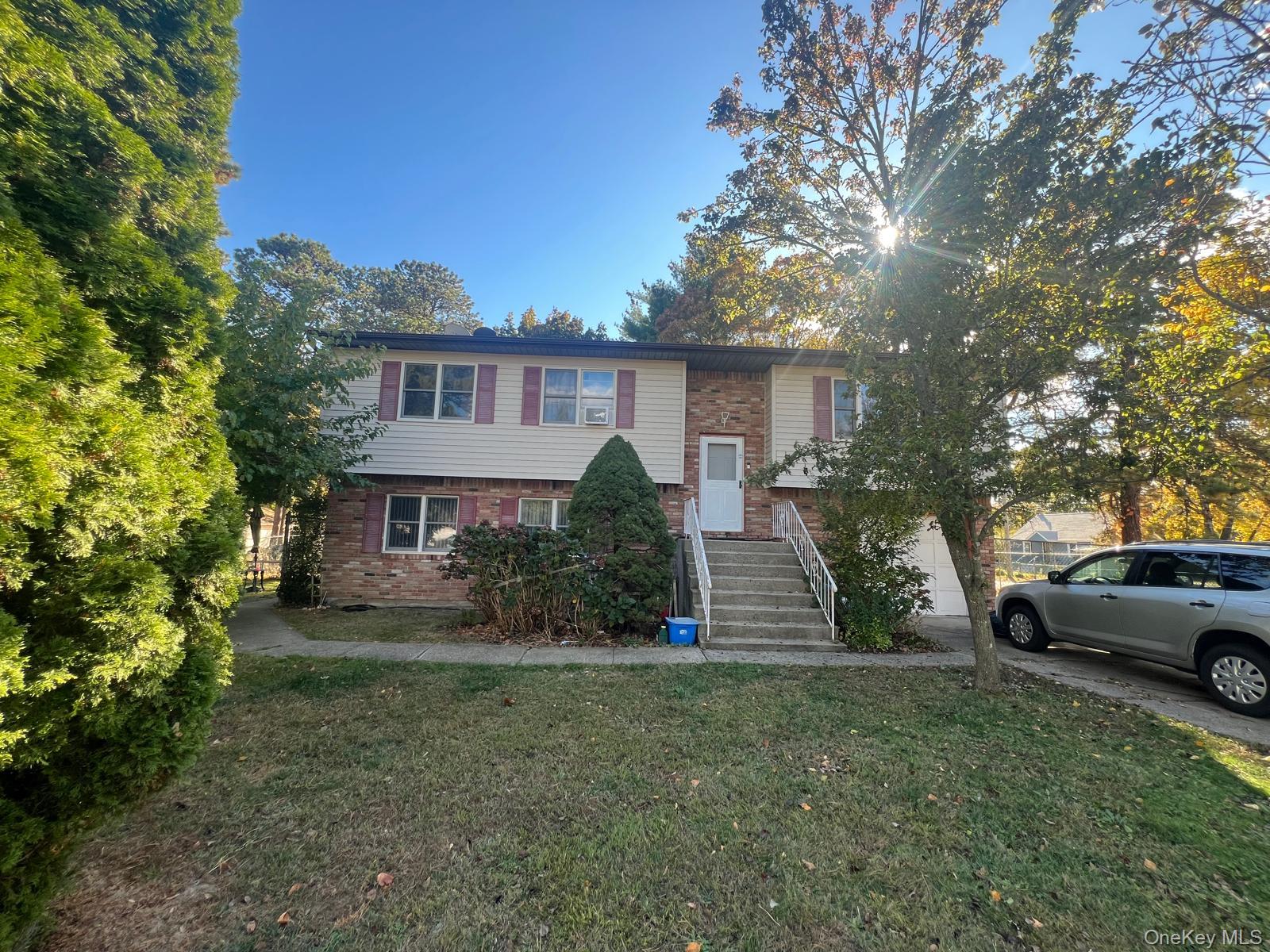 #1 photo, 60 New Hampshire Avenue, Bay Shore , NY 11706