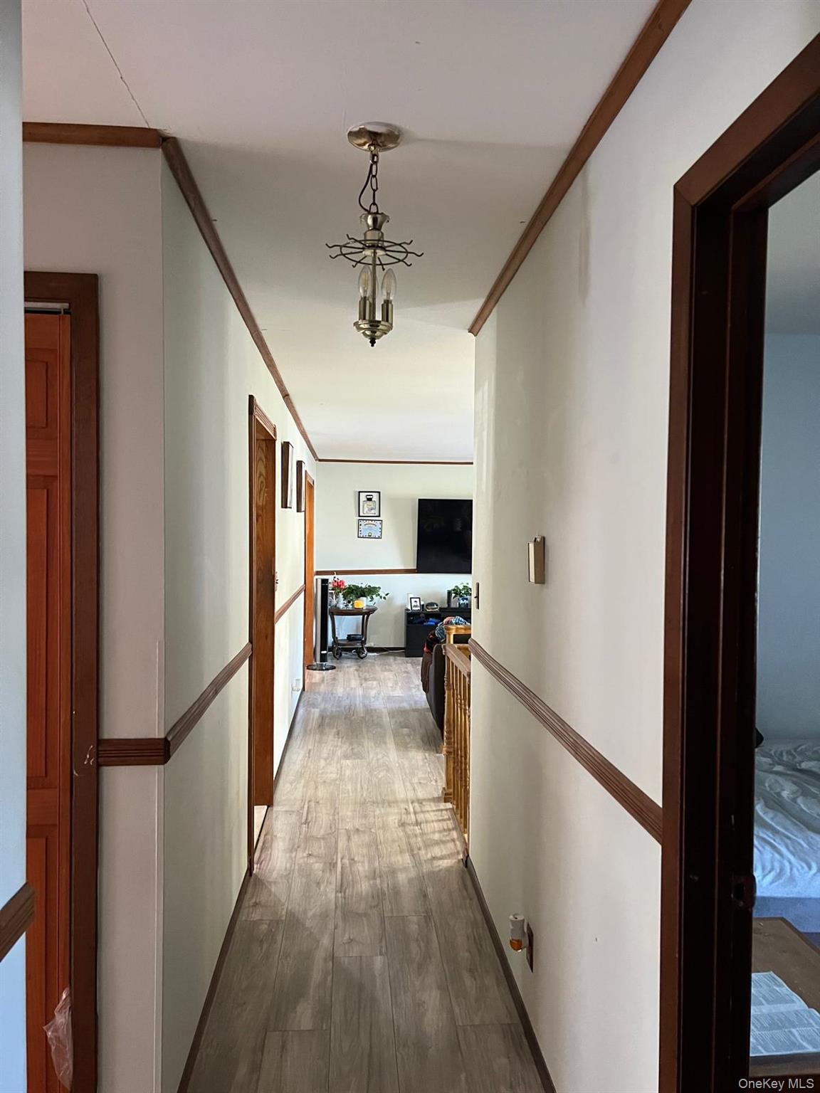 #18 photo, 60 New Hampshire Avenue, Bay Shore , NY 11706