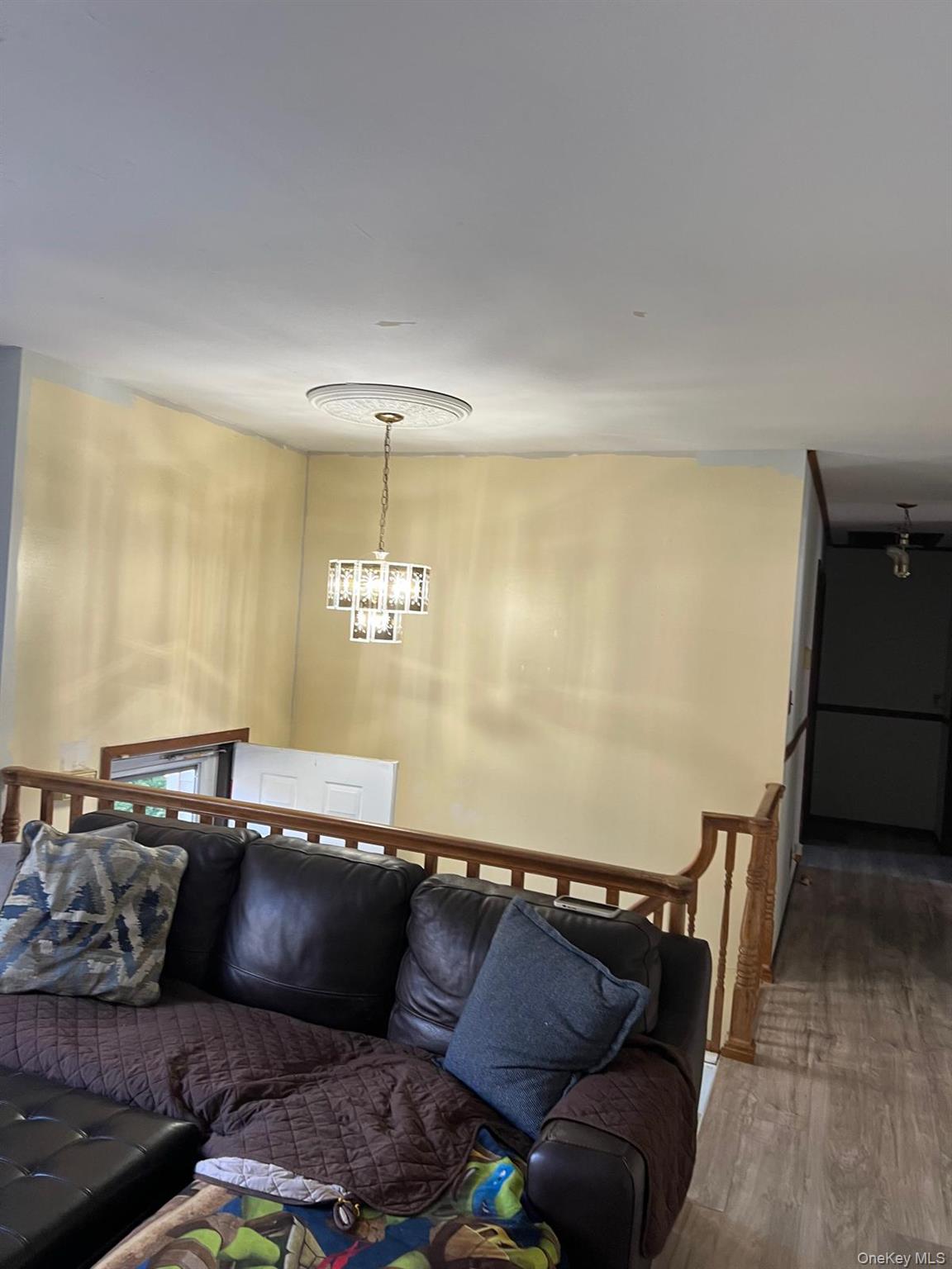 #8 photo, 60 New Hampshire Avenue, Bay Shore , NY 11706