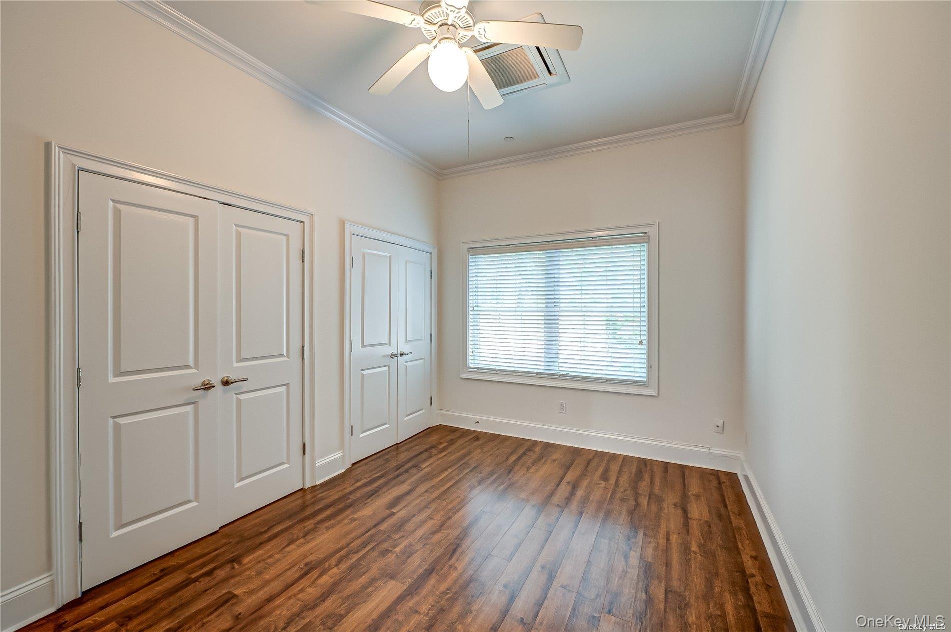 #6 photo, 50 Stewart Avenue, サフォーク郡 Huntington , NY 11743