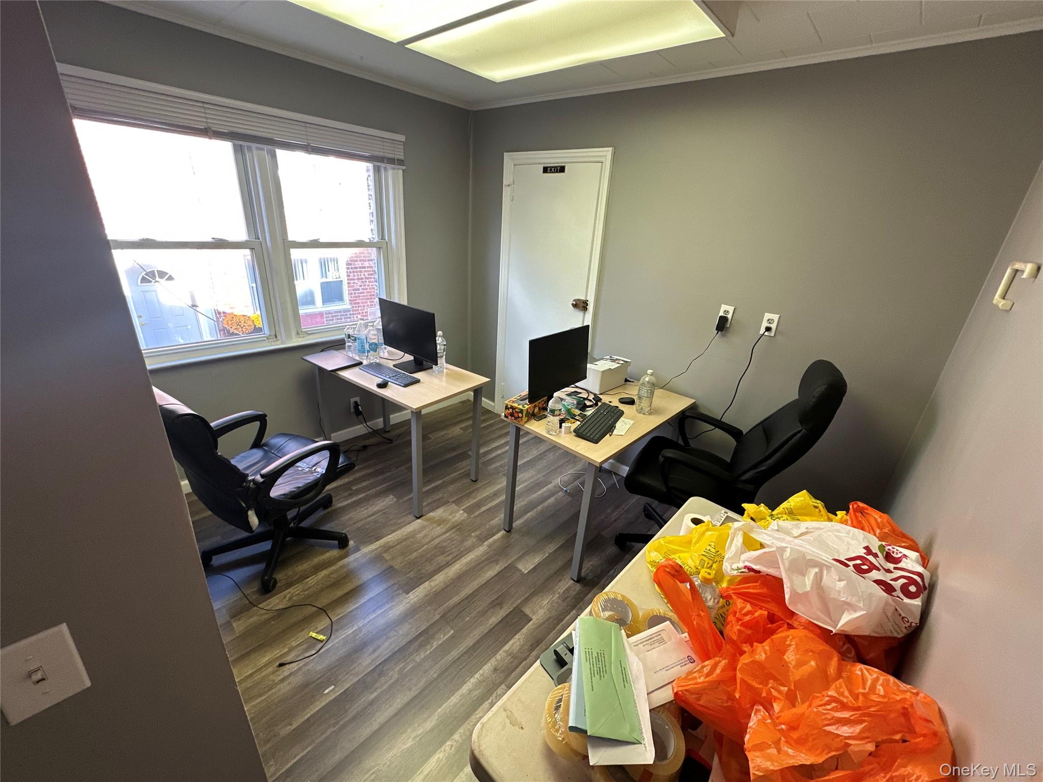 #1 photo, 460 Atlantic, ナッソー郡 East Rockaway , NY 11518