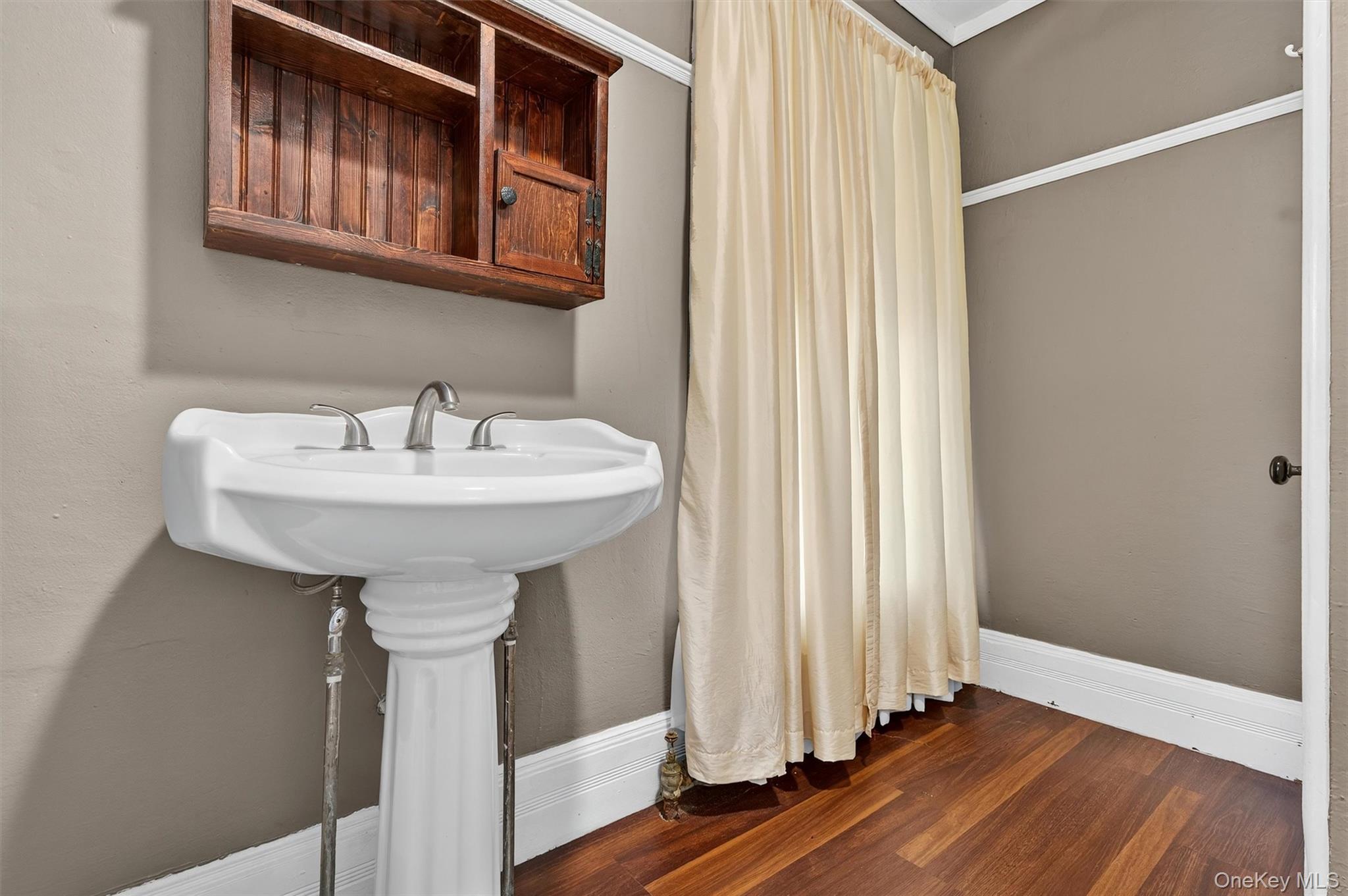 #16 photo, 10 Wheeler Avenue, Warwick , NY 10990