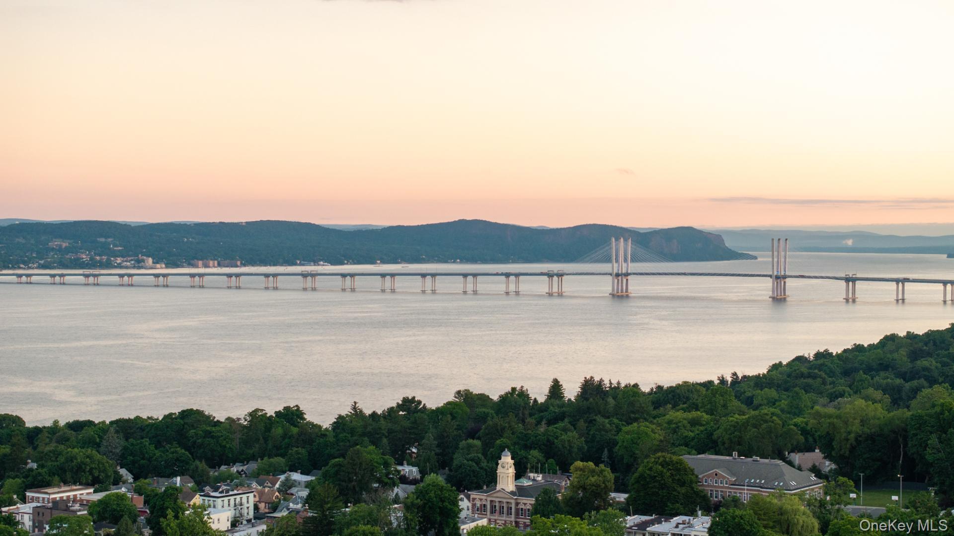 #17 photo, 15 Marker Ridge, Irvington , NY 10533