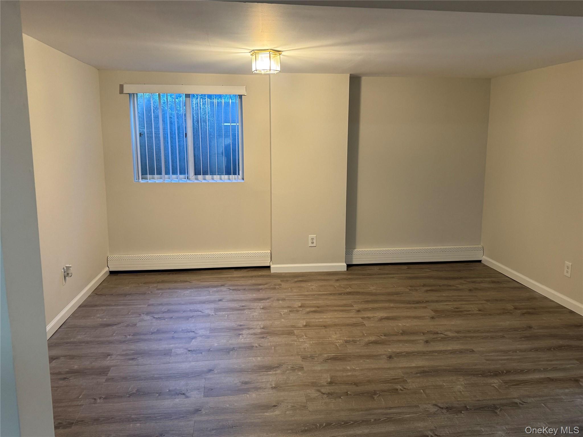 #9 photo, 4 Henry Place, サフォーク郡 Patchogue , NY 11772