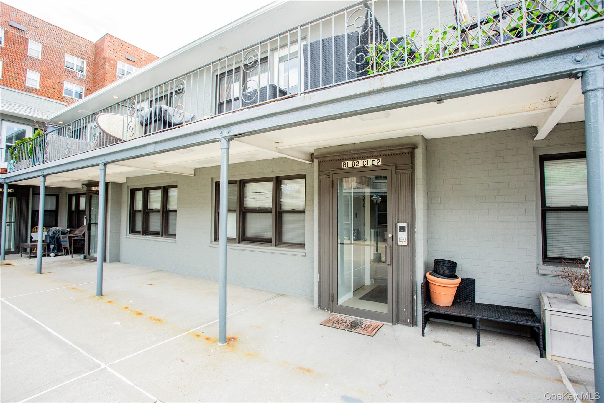 #3 photo, 470 E Broadway, ナッソー郡 Long Beach , NY 11561