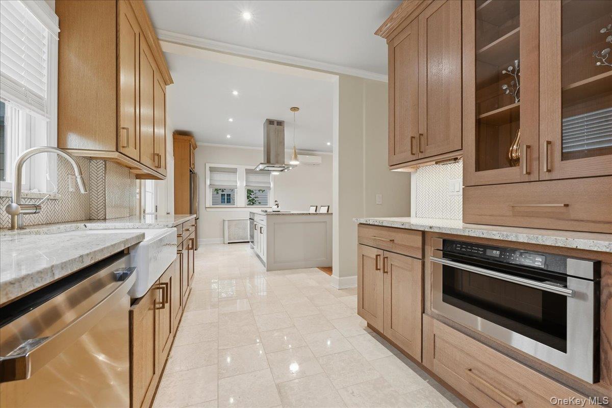 #13 photo, 85 Violet Avenue, ナッソー郡 Floral Park , NY 11001