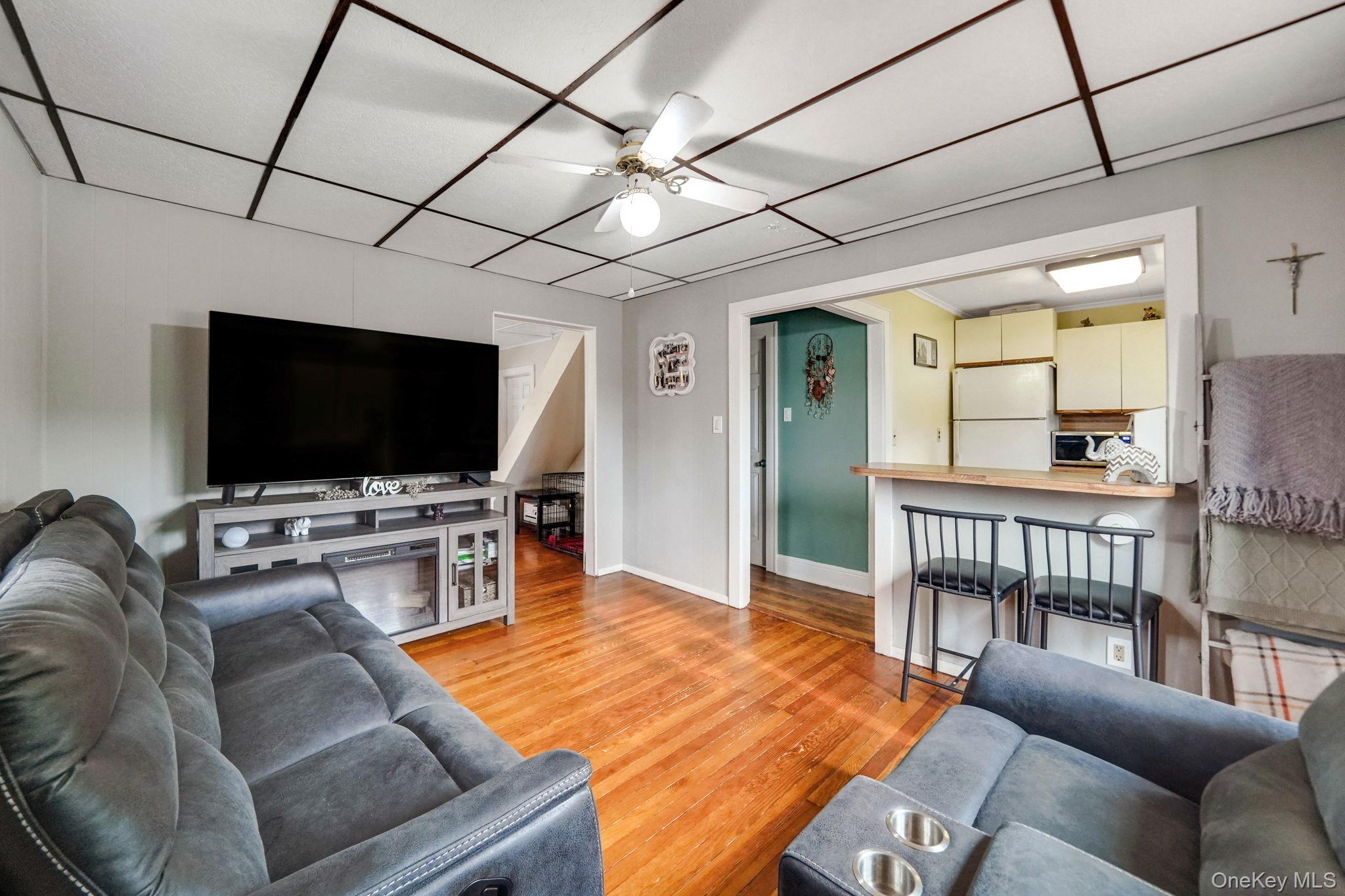 #12 photo, 22 Highview Drive, Selden , NY 11784