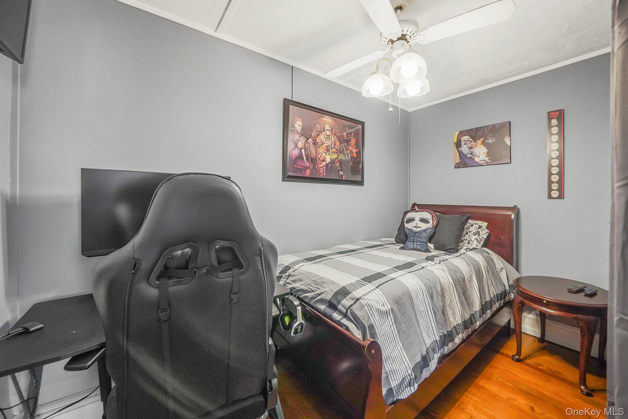 #16 photo, 22 Highview Drive, Selden , NY 11784