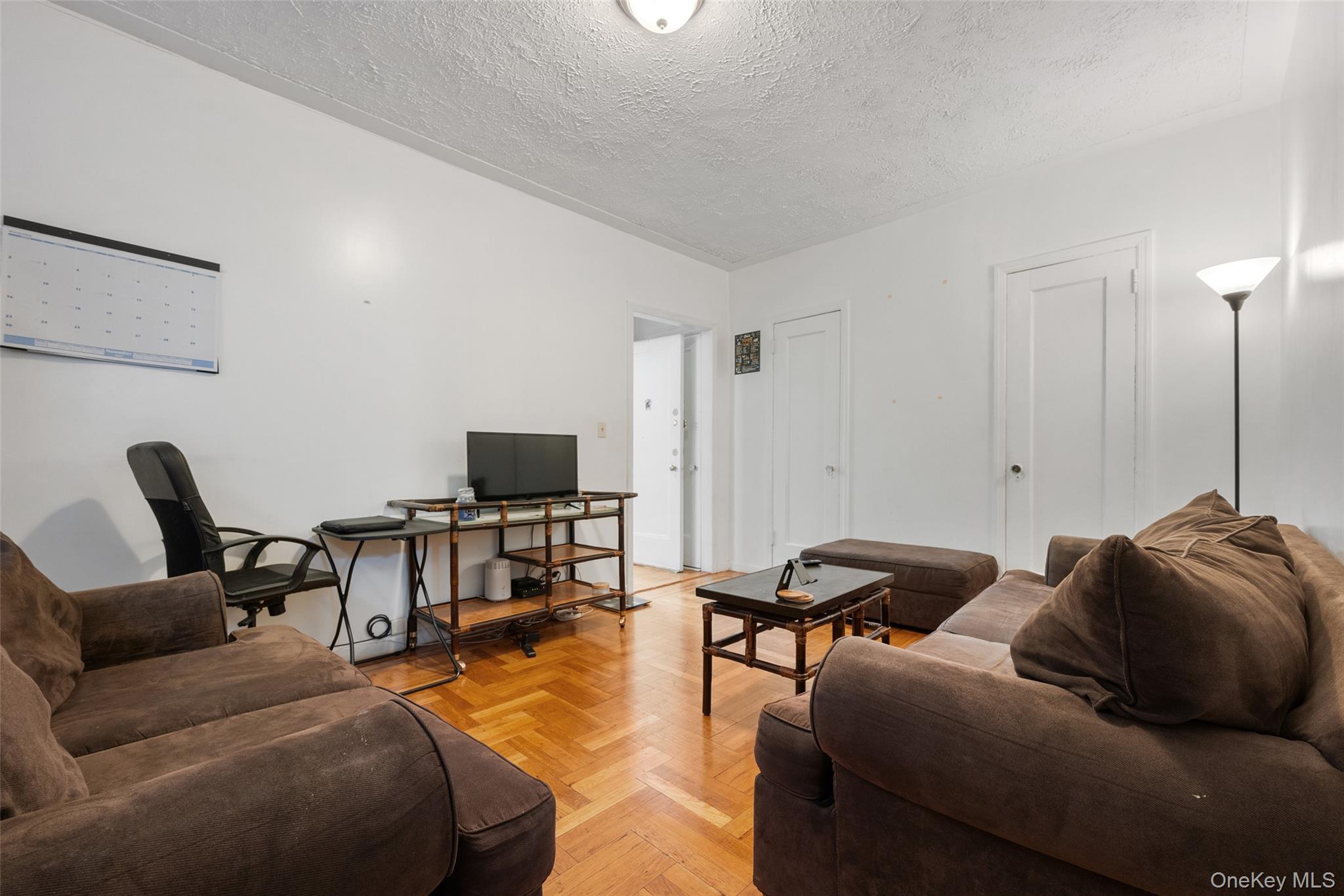 #12 photo, 3957 Paulding Avenue, Bronx , NY 10466