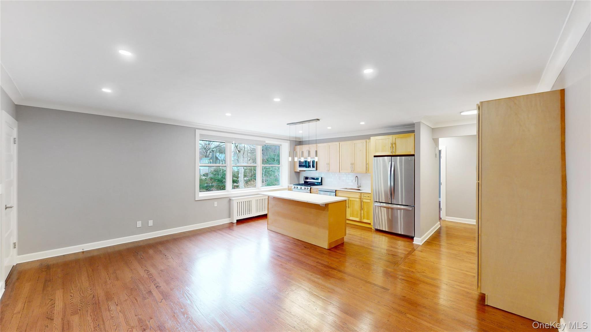 #4 photo, 1133 Midland Avenue, ブロンクス区 Bronxville , NY 10708