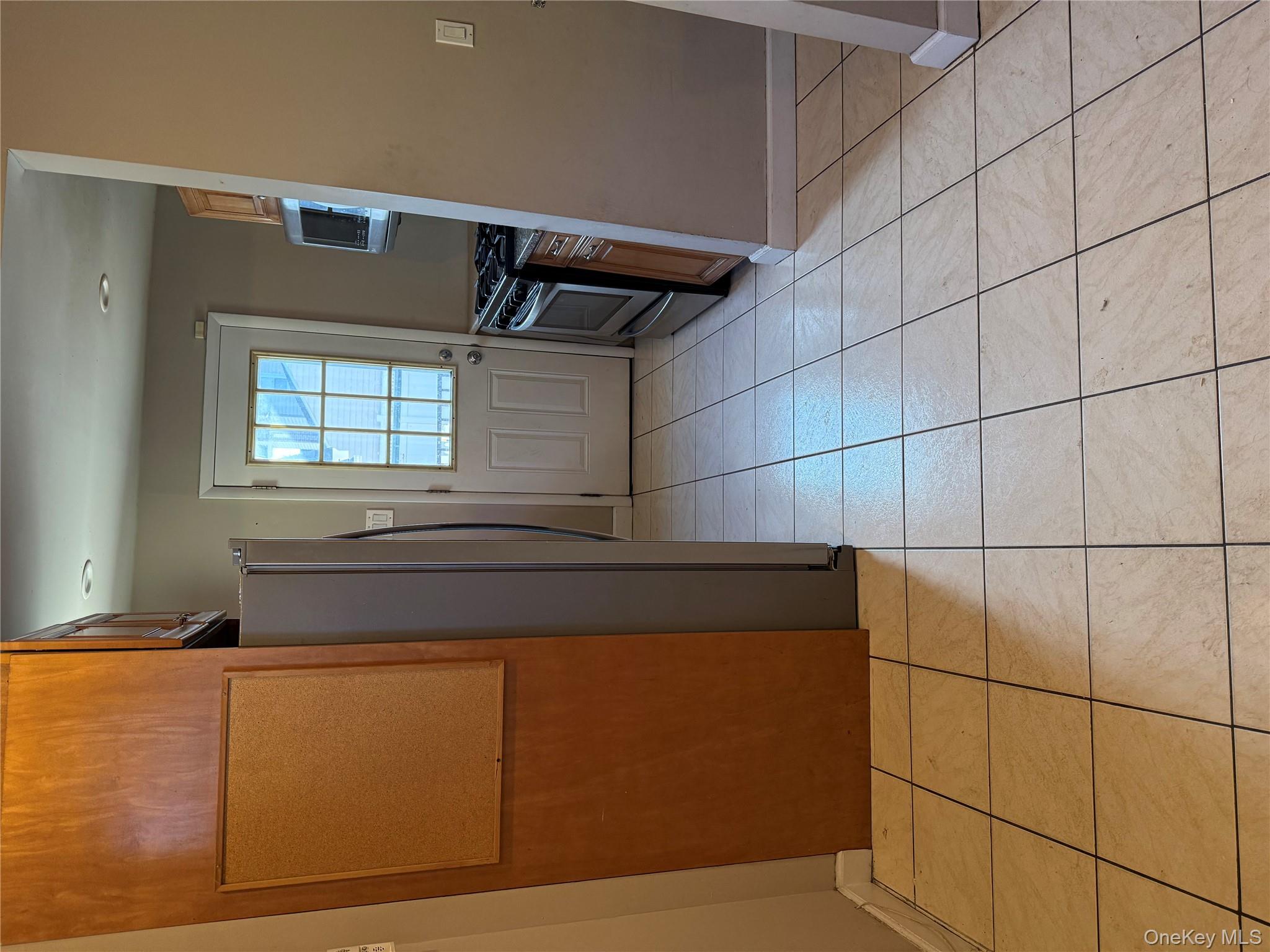 #10 photo, 76 E Argyle Street, ナッソー郡 Valley Stream , NY 11580