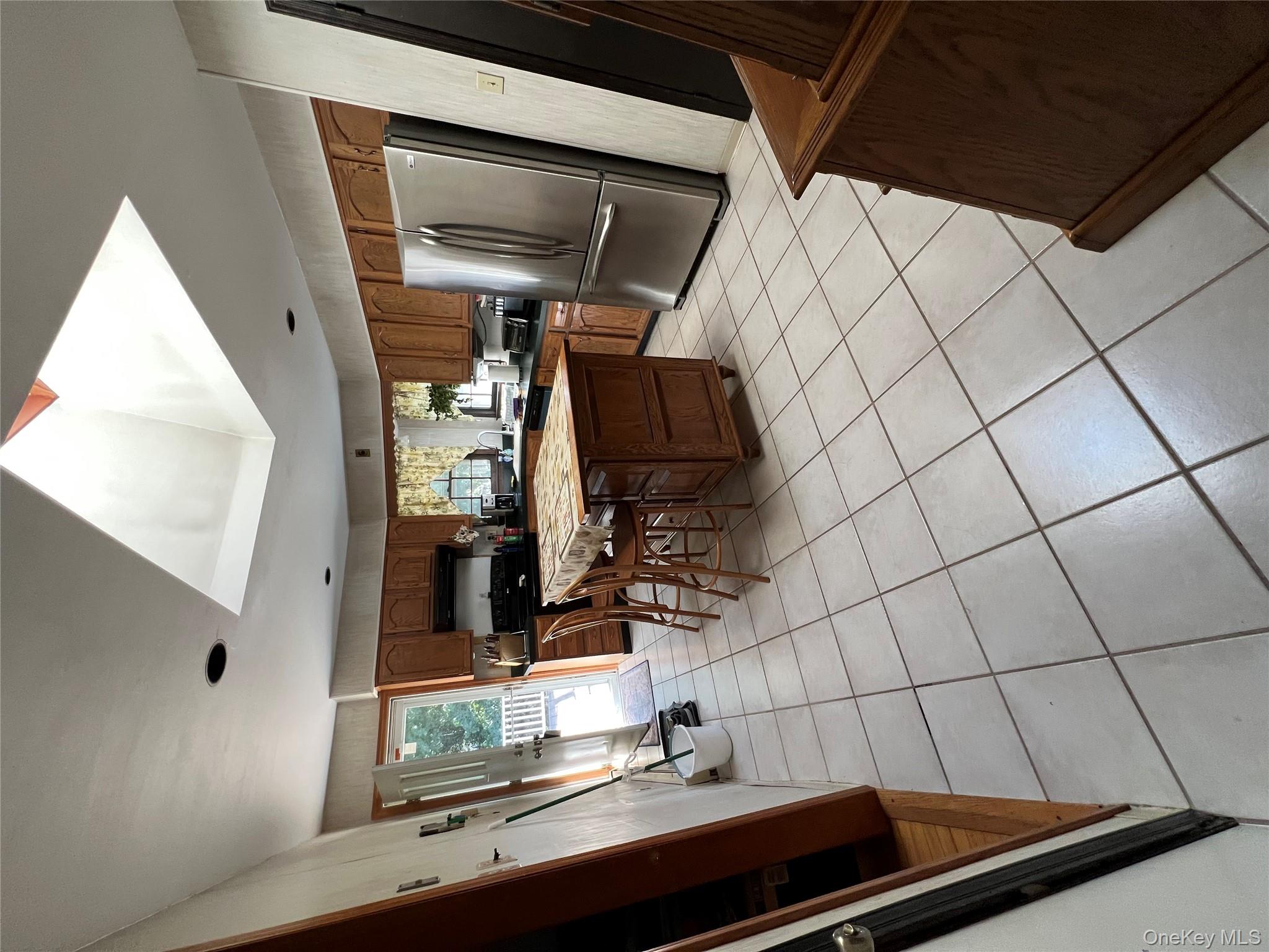 #12 photo, 61 Hudson Avenue, サフォーク郡 Lake Grove , NY 11755