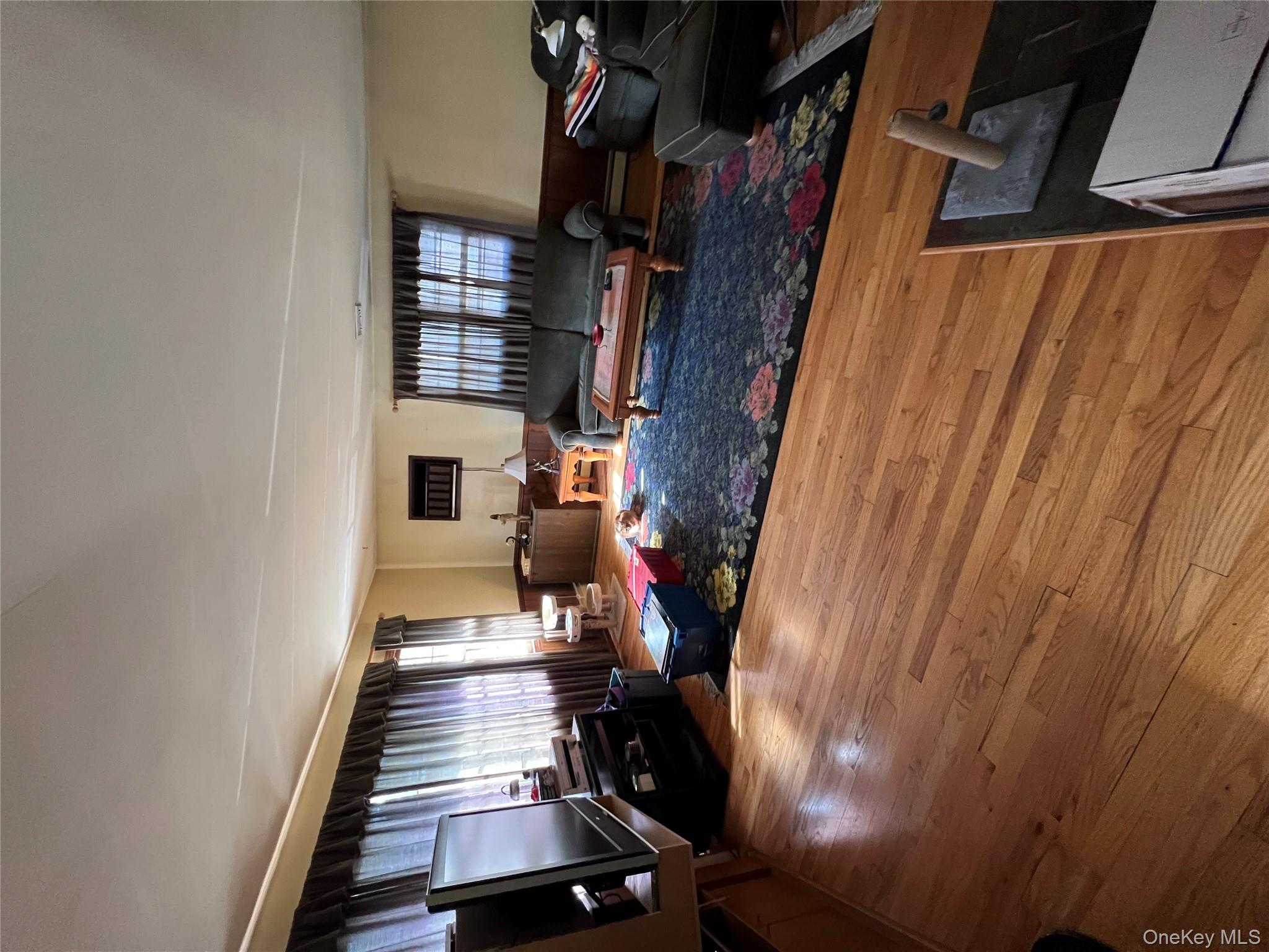 #19 photo, 61 Hudson Avenue, サフォーク郡 Lake Grove , NY 11755