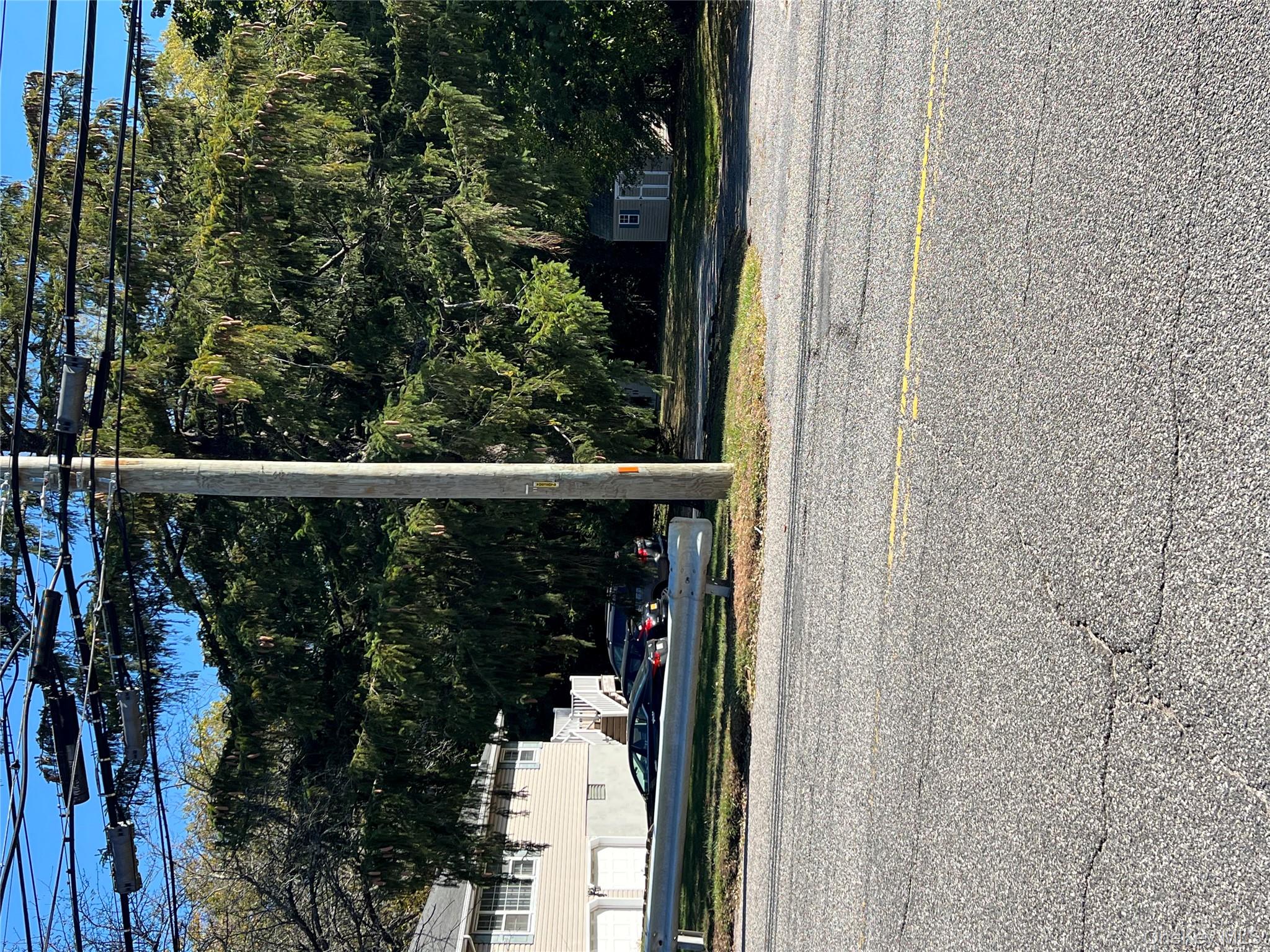 #6 photo, 61 Hudson Avenue, サフォーク郡 Lake Grove , NY 11755