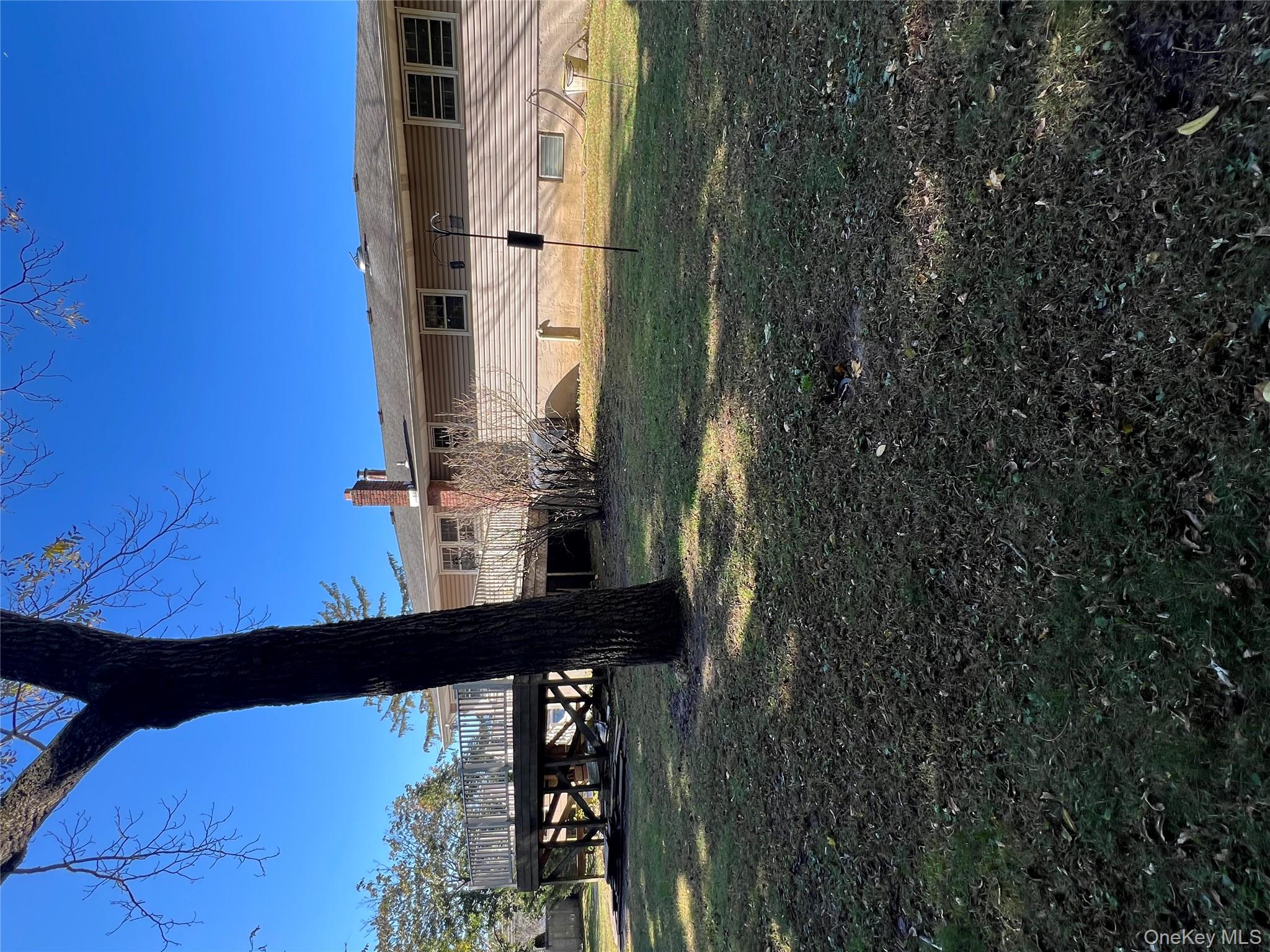 #7 photo, 61 Hudson Avenue, サフォーク郡 Lake Grove , NY 11755