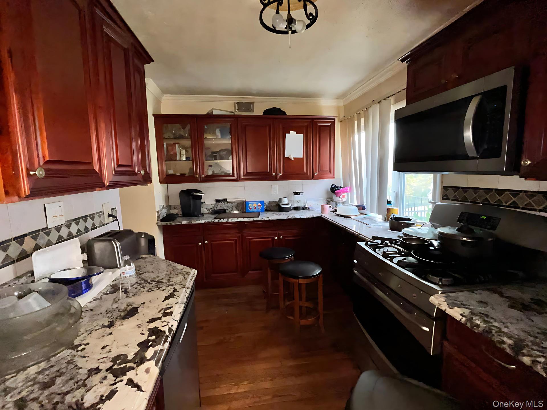 #10 photo, 46 Heathcote Road, Yonkers , NY 10710