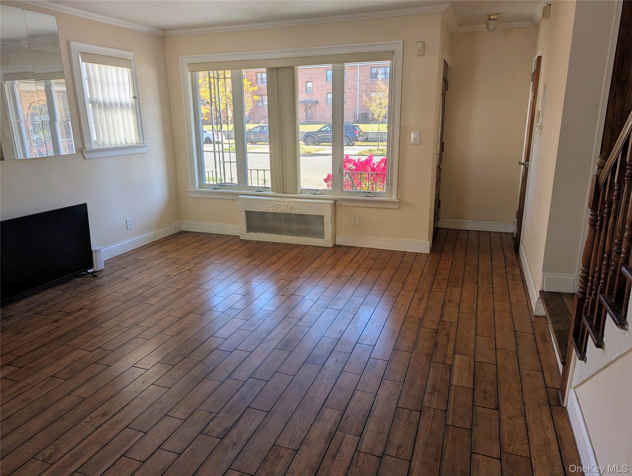 #8 photo, 115-100 Springfield Boulevard, Cambria Heights , NY 11411