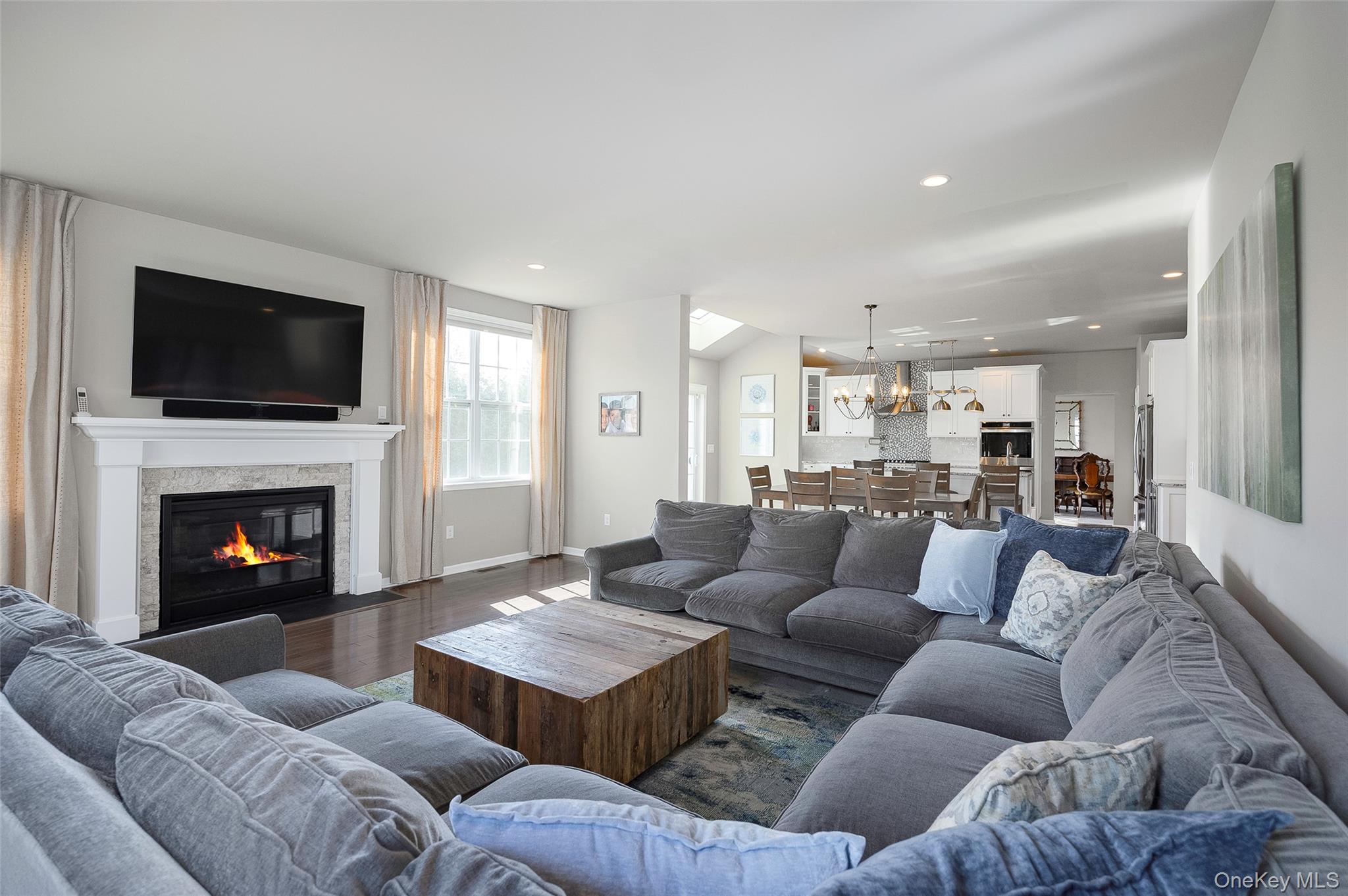 #12 photo, 2 E Van Buren Way, Hopewell Junction , NY 12533