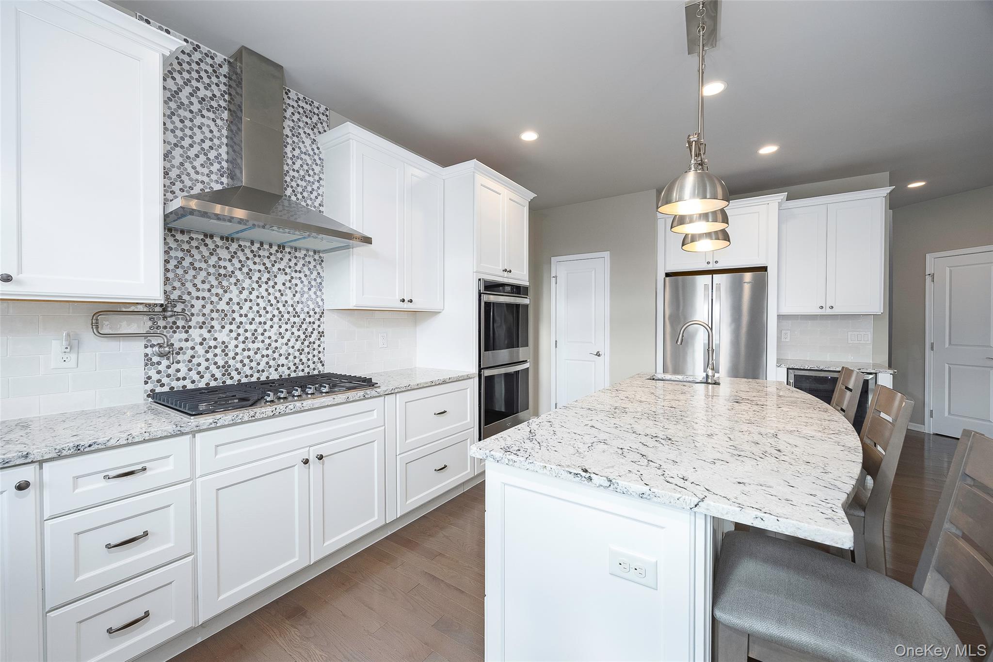 #8 photo, 2 E Van Buren Way, Hopewell Junction , NY 12533