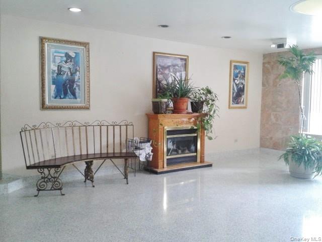 #4 photo, 814 Tilden Street, ブロンクス区 Bronx , NY 10467