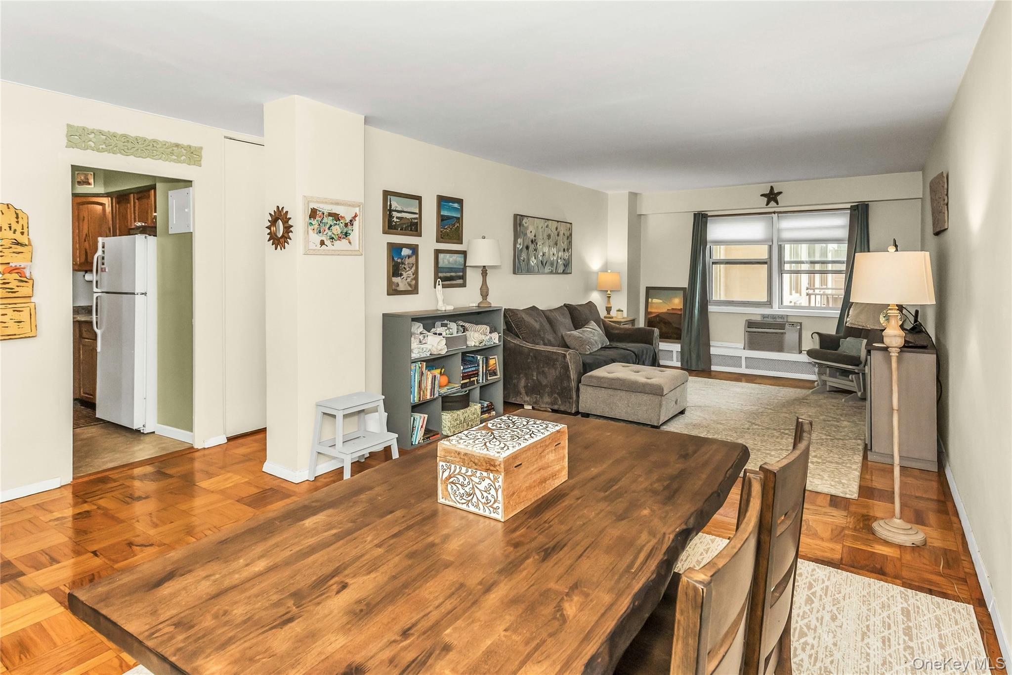 #11 photo, 25 Neptune Boulevard, ナッソー郡 Long Beach , NY 11561