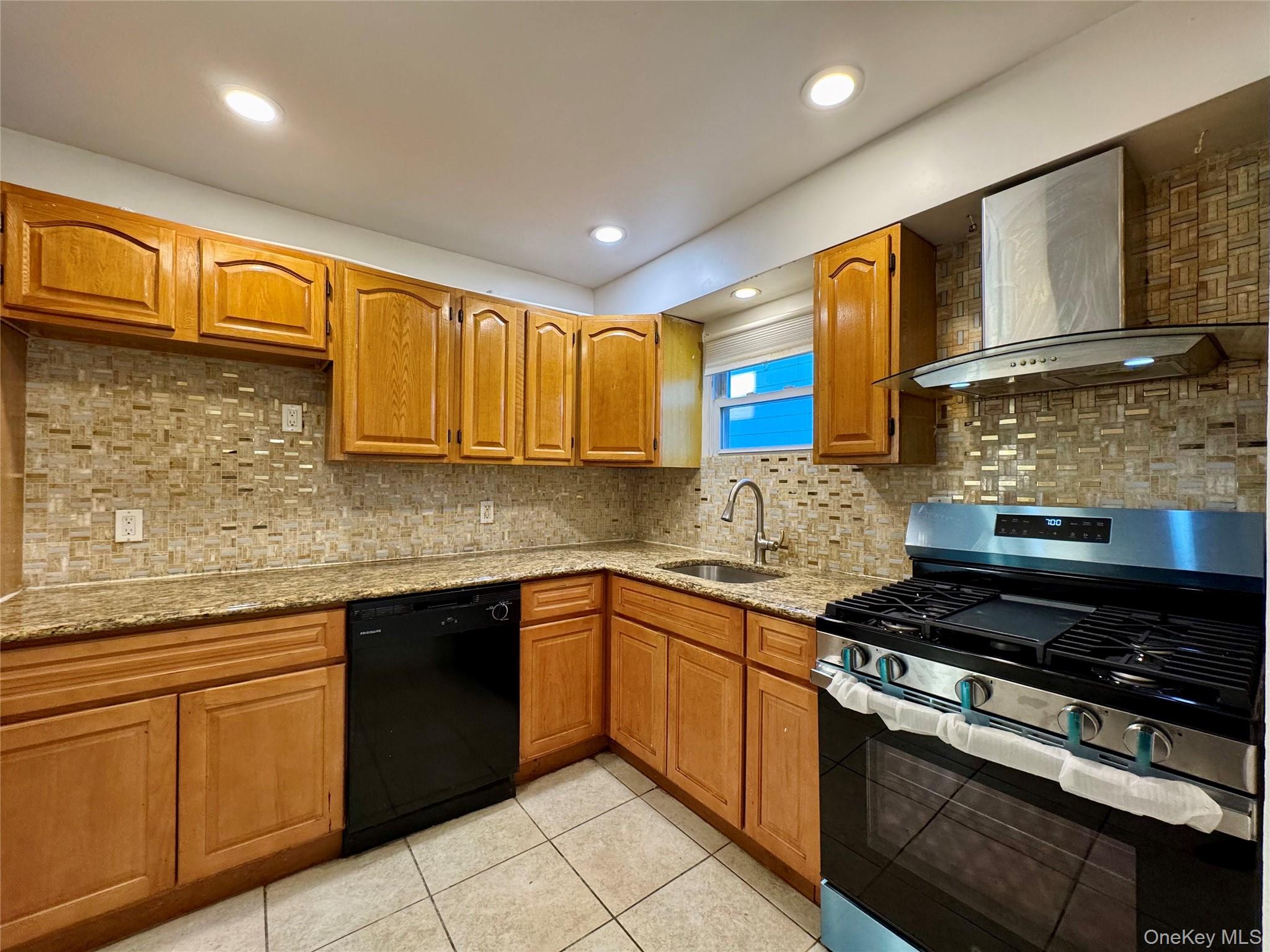 #10 photo, 58 Cohill Road, Valley Stream , NY 11580