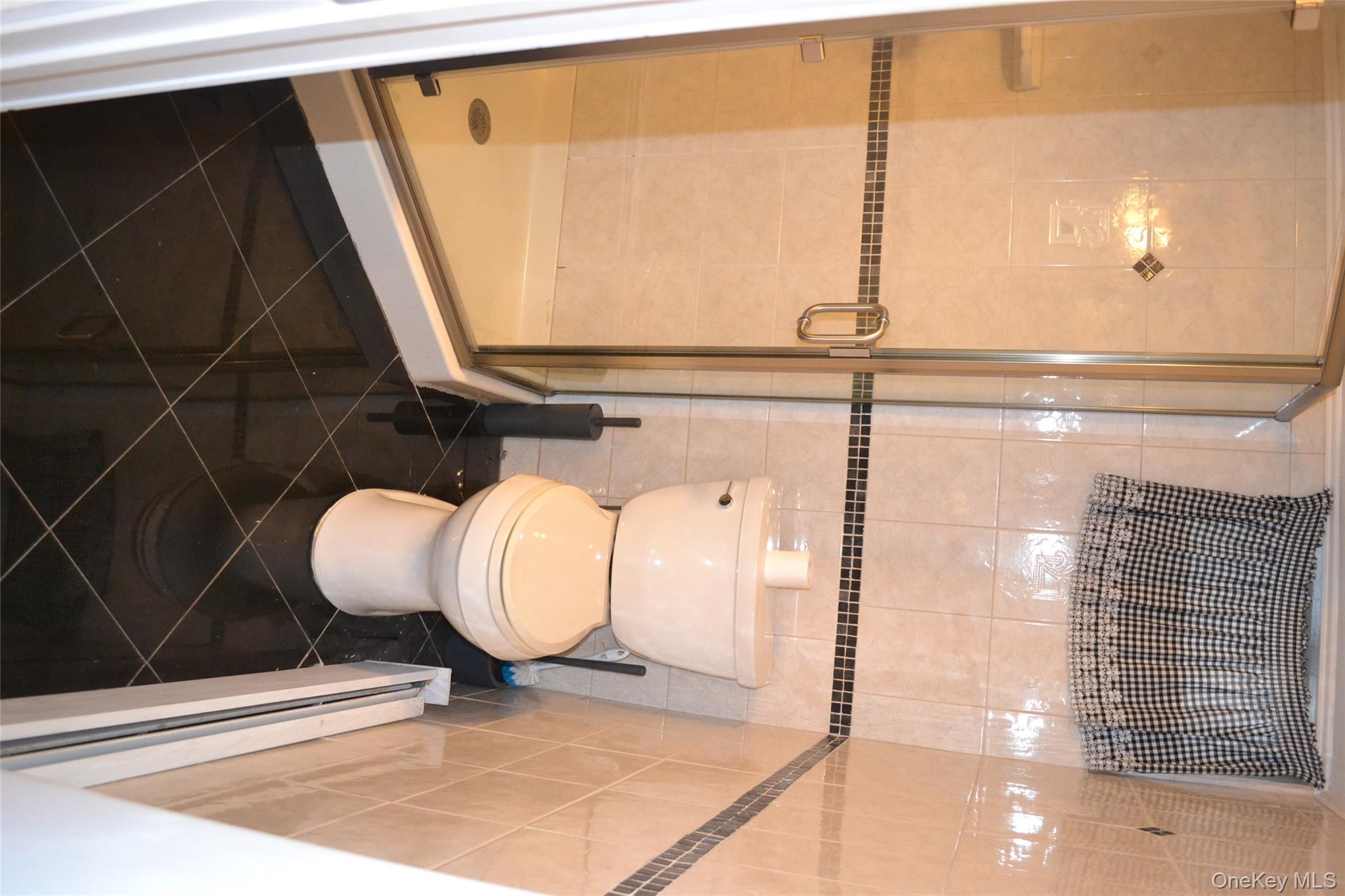 #11 photo, 108 Justice Street, West Babylon , NY 11704