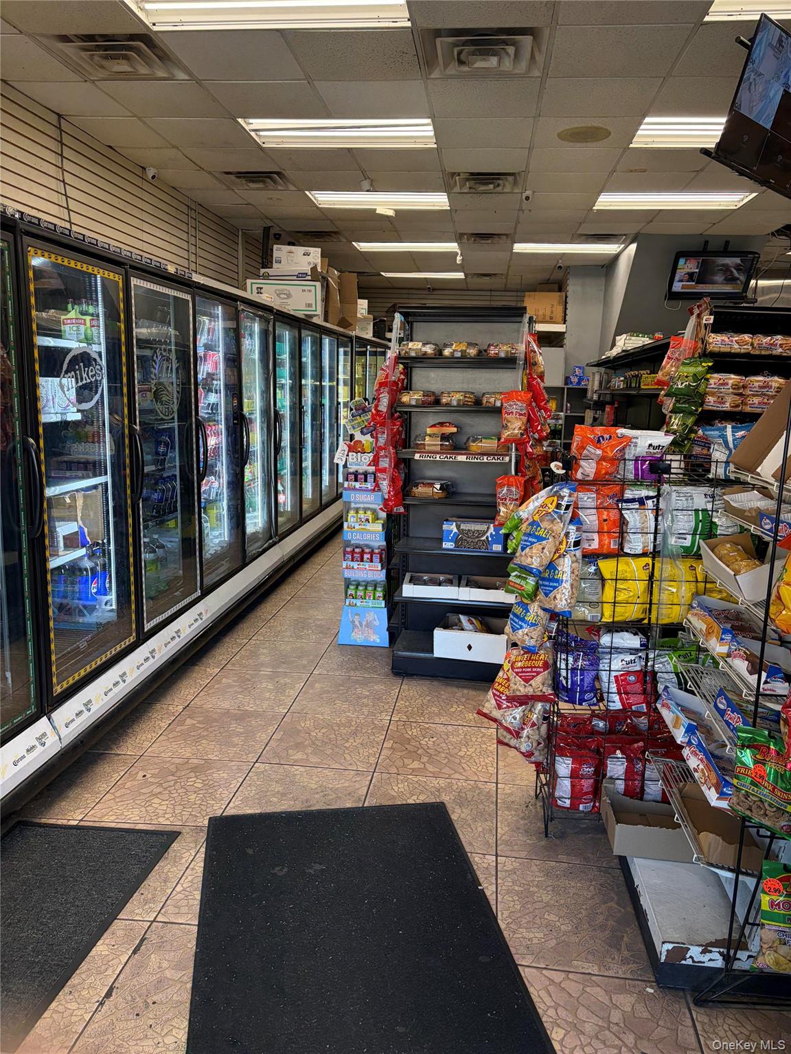 #4 photo, 3136 Miles Avenue, クイーンズ区 Flushing , NY 11354