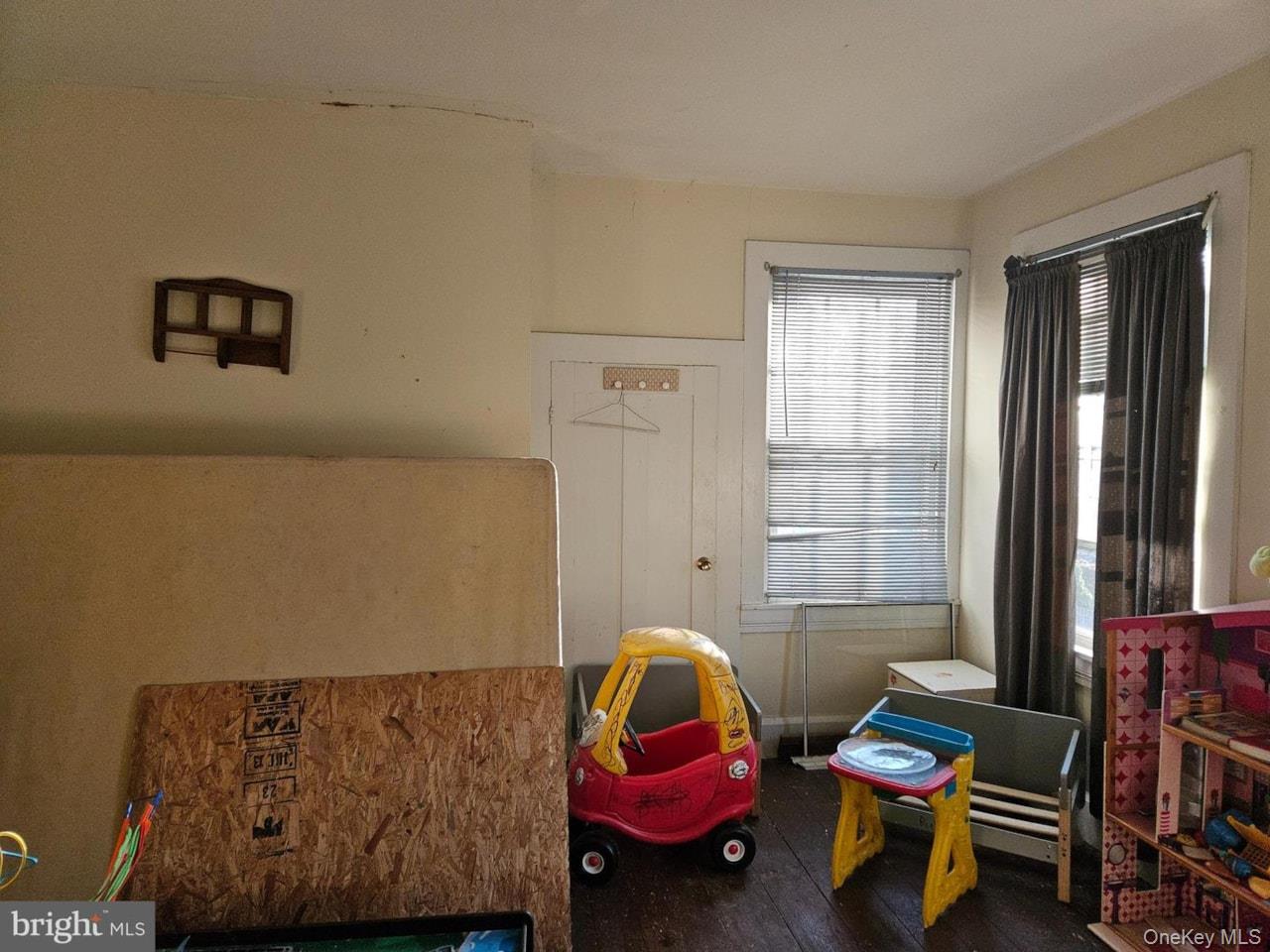 #17 photo, 87-89 W Broadway, Other , NJ 08079