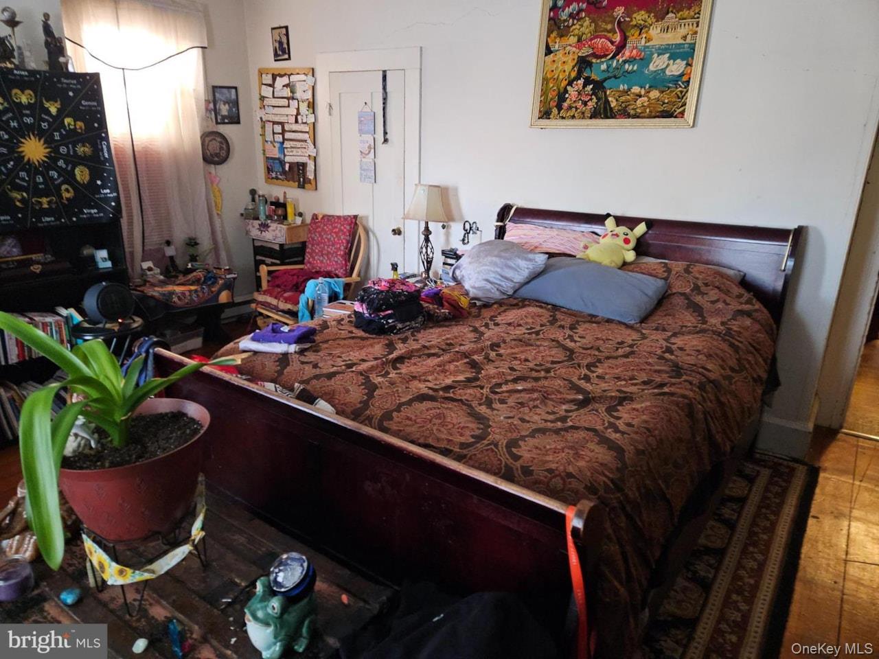 #20 photo, 87-89 W Broadway, Other , NJ 08079