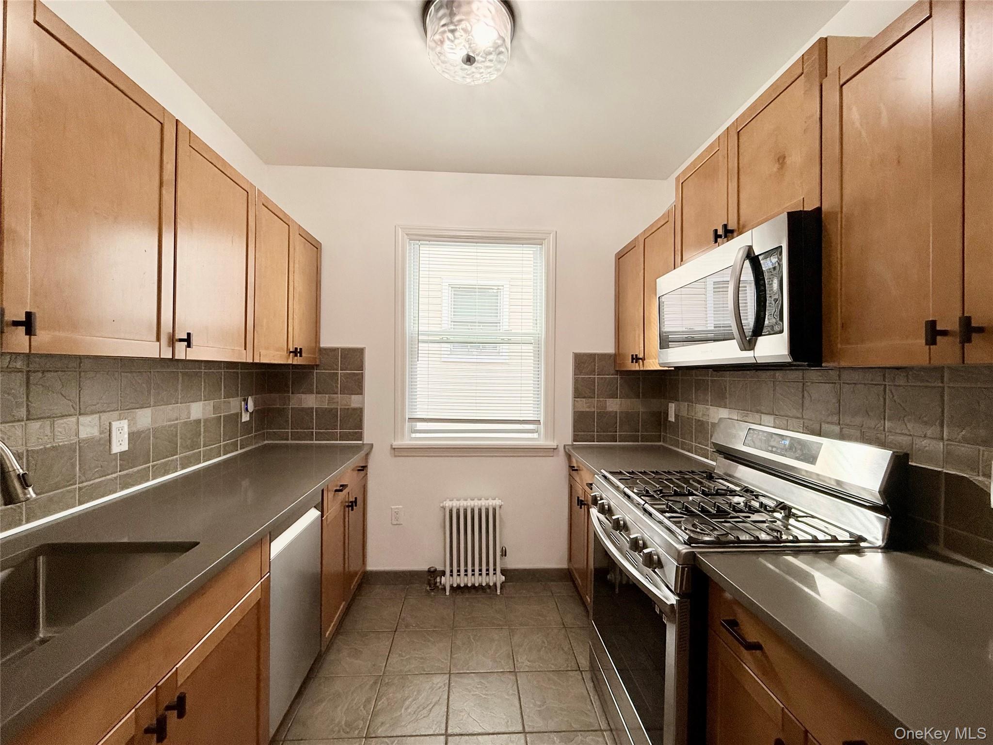 #7 photo, Glendale, クイーンズ区 Glendale , NY 11385