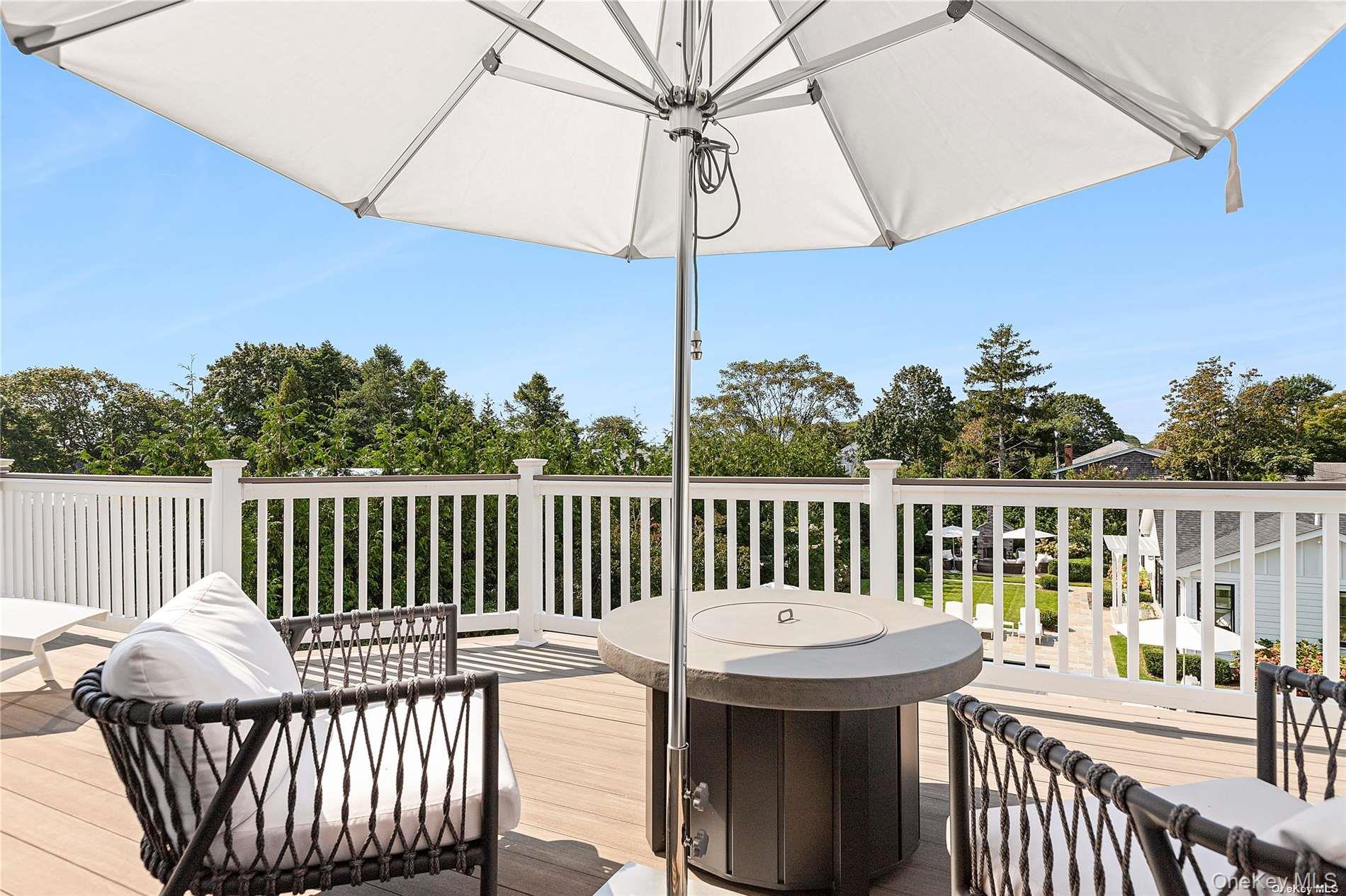 #18 photo, 13 Beach Lane, サフォーク郡 Westhampton Beach , NY 11978