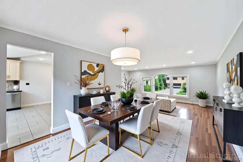 #11 photo, 61 Riviera Drive, Massapequa , NY 11758