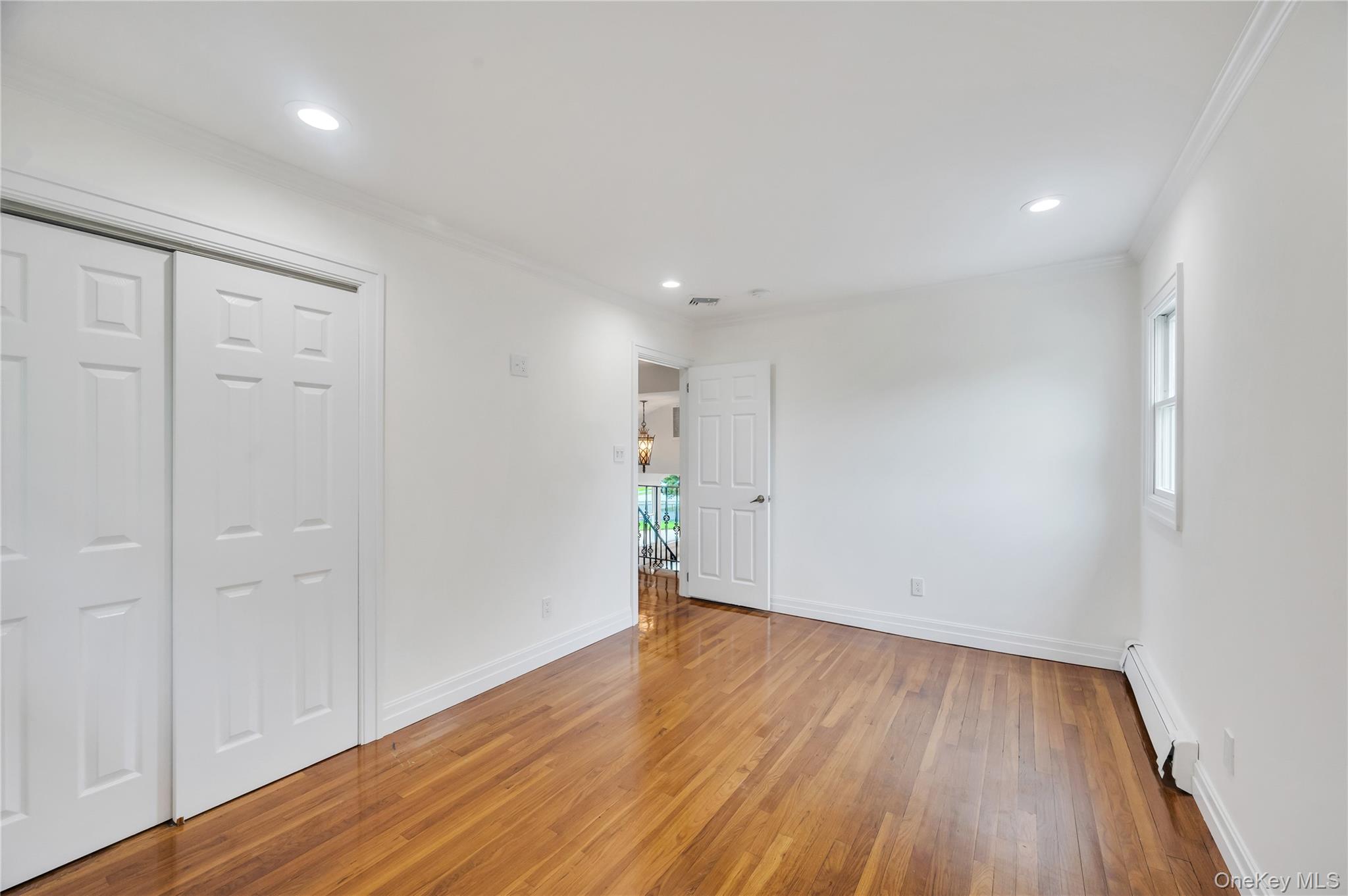 #17 photo, 61 Riviera Drive, Massapequa , NY 11758